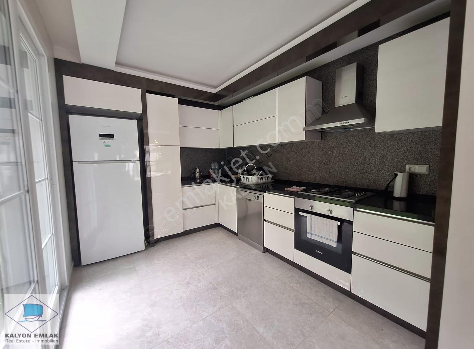 Çeşme Çiftlikköy' De Kalyon' Dan Müstakil Havuzlu Kiralık Villa - Görsel 18