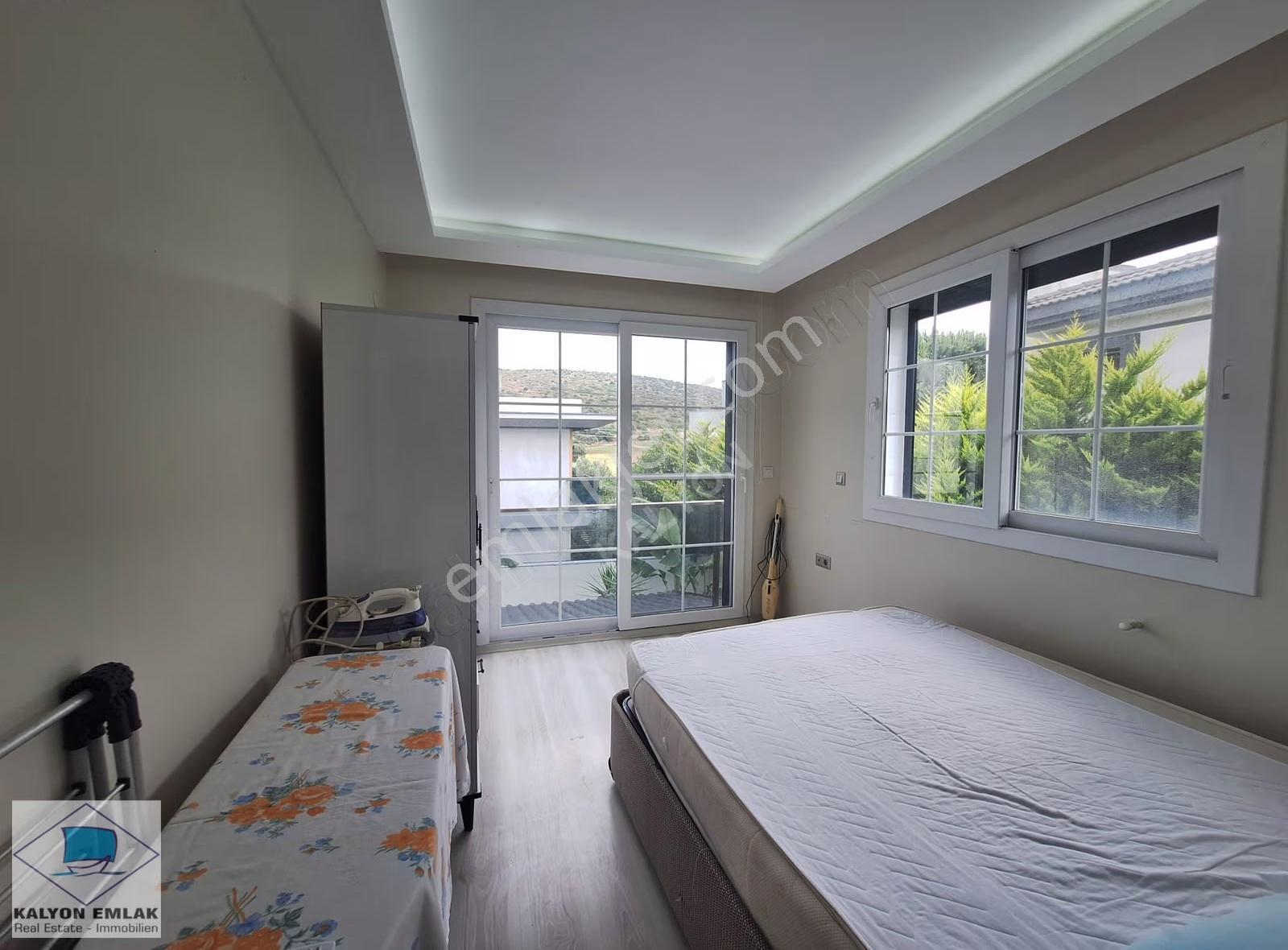 Çeşme Çiftlikköy' De Kalyon' Dan Müstakil Havuzlu Kiralık Villa - Görsel 14
