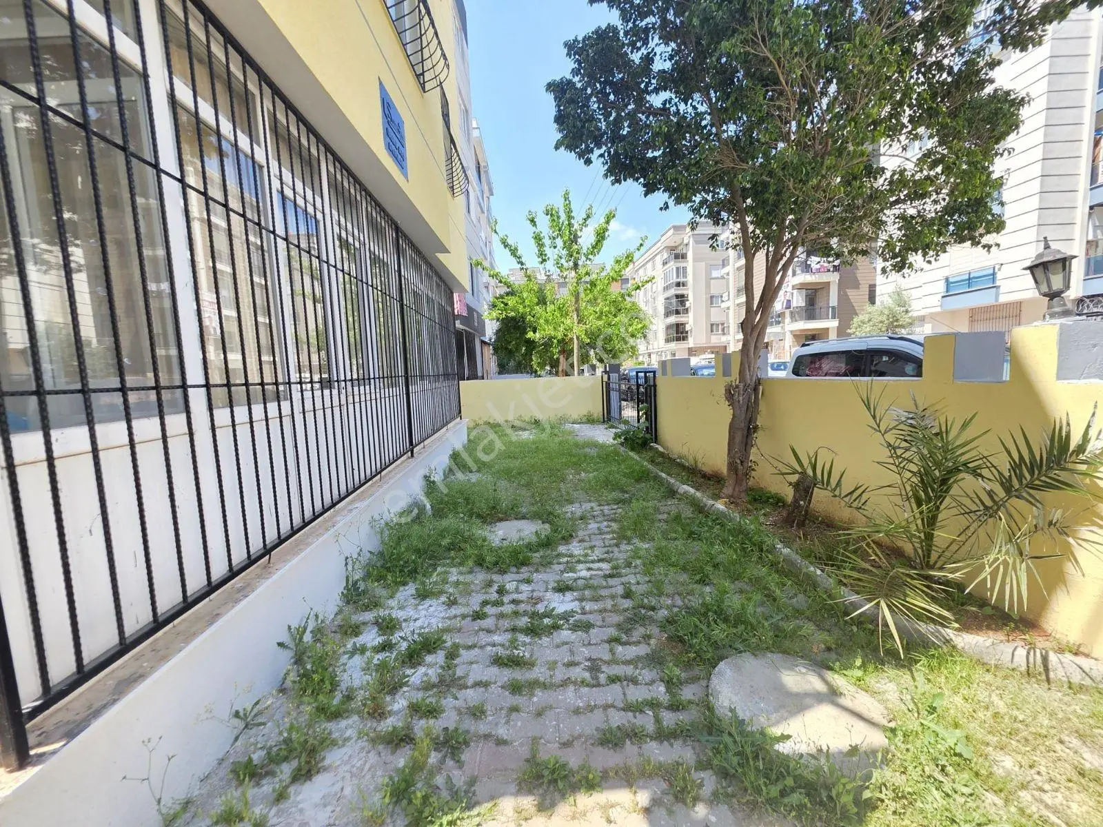 Gebizli De Satılık Eşyalı 2+1 Daire - Görsel 2