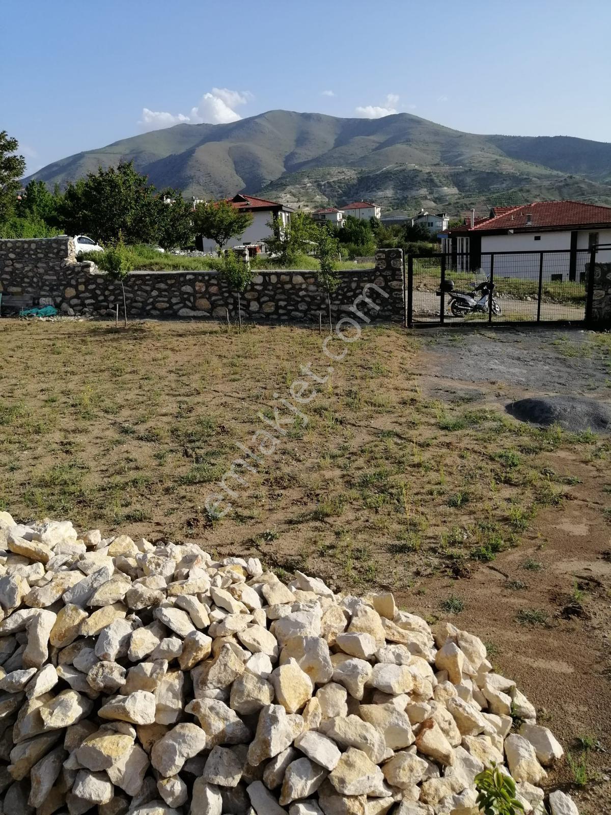 Hasan Akbulut'dan Gündüzbey'de Tek Tapu Villa İmarlı 716m2 Arsa - Görsel 6