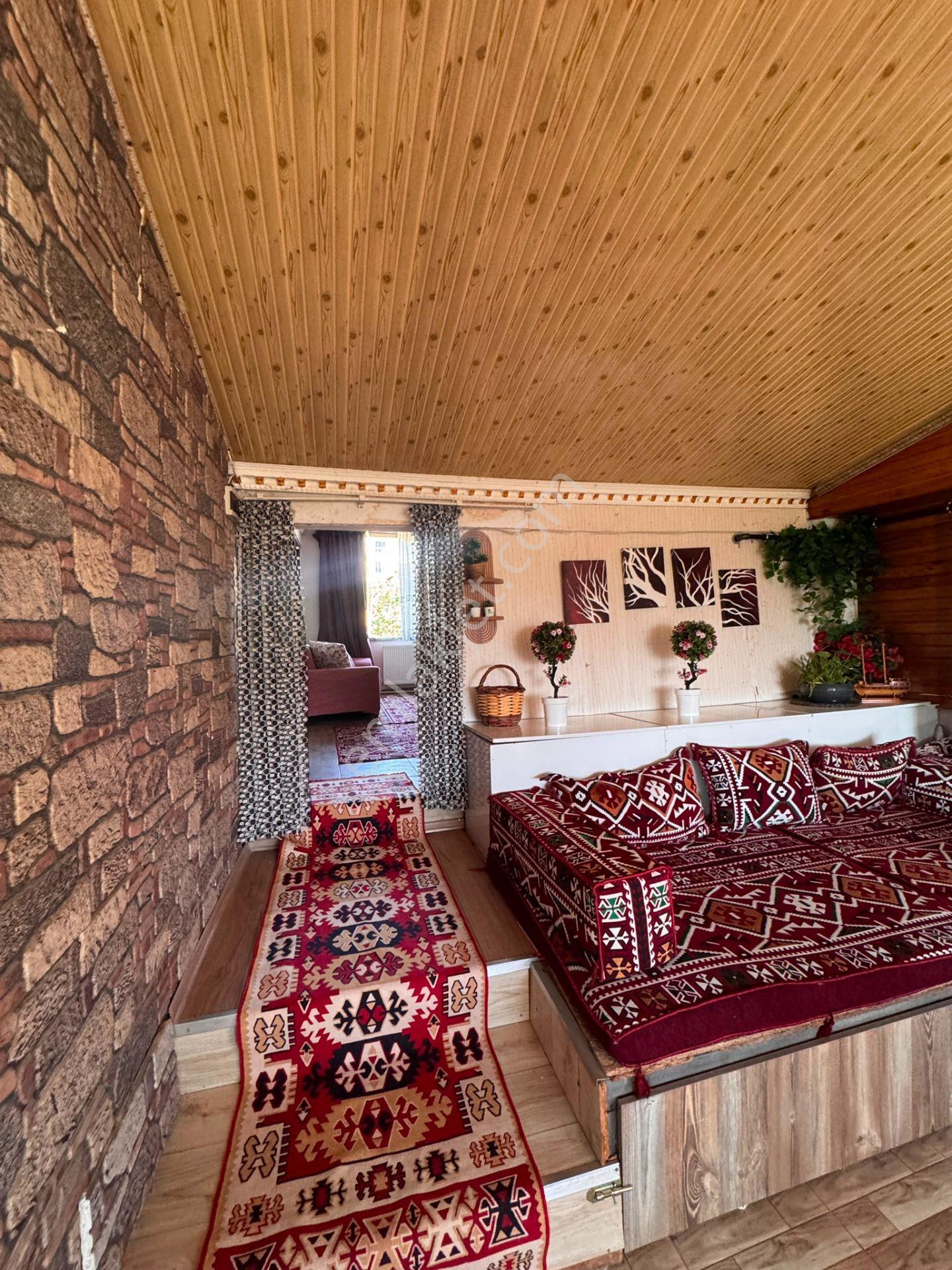 Dürdane 'de 3,5 Kat Villa İmarlı Arsa Üzerinde Müstakil Yaşam ! - Görsel 22