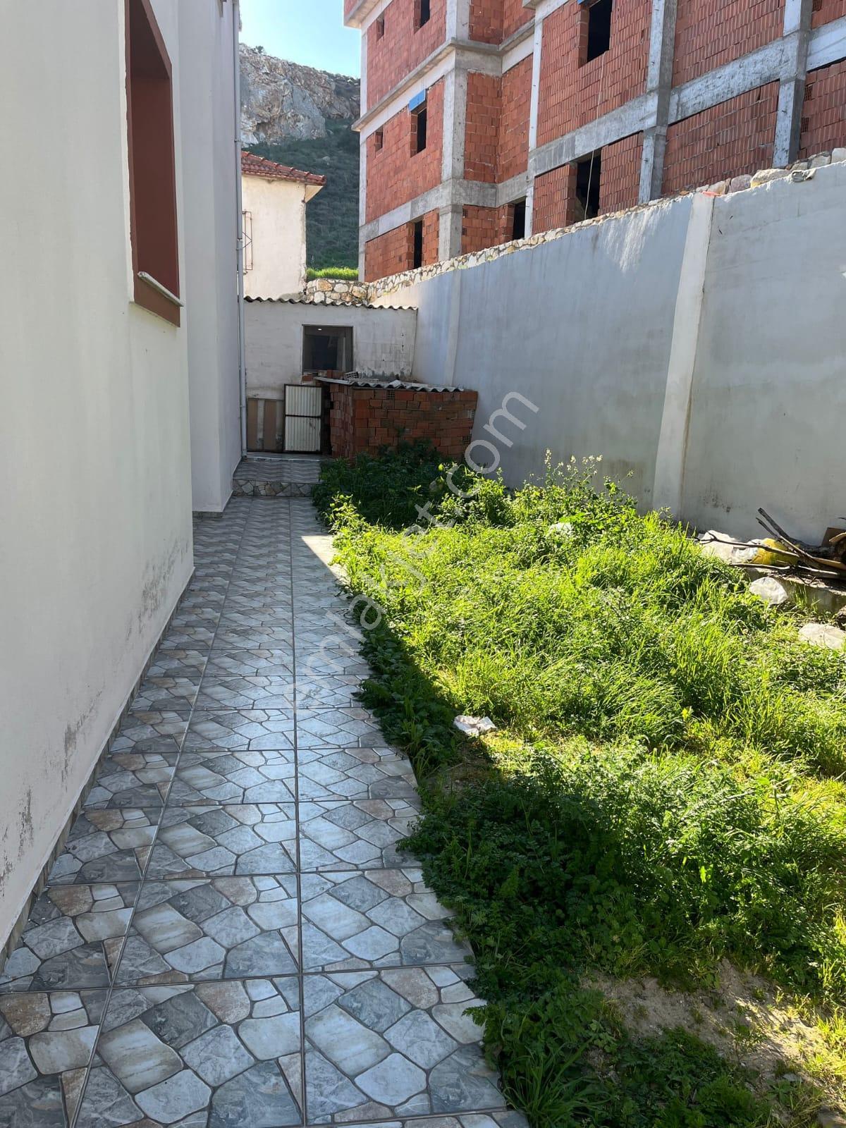 Burak Emlak'tan Yenibağrası Mahallesinde Satılık 2+1 Daire 3.650.000 Tl - Görsel 17