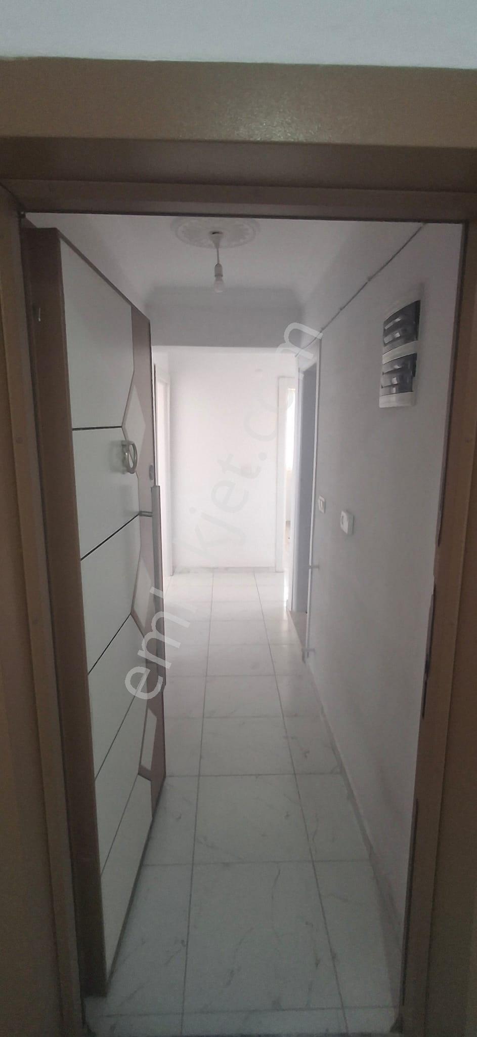 Burak Emlak'tan Yenibağrası Mahallesinde Satılık 2+1 Daire 3.650.000 Tl - Görsel 12