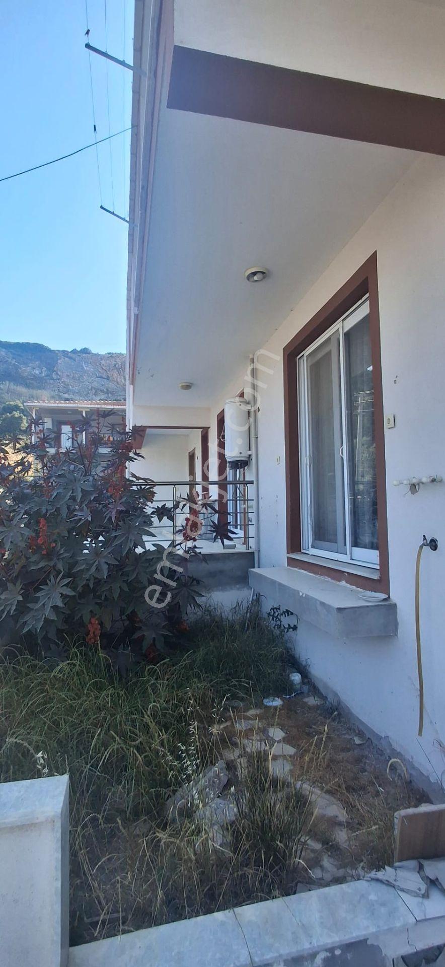 Burak Emlak'tan Yenibağrası Mahallesinde Satılık 2+1 Daire 3.650.000 Tl - Görsel 23