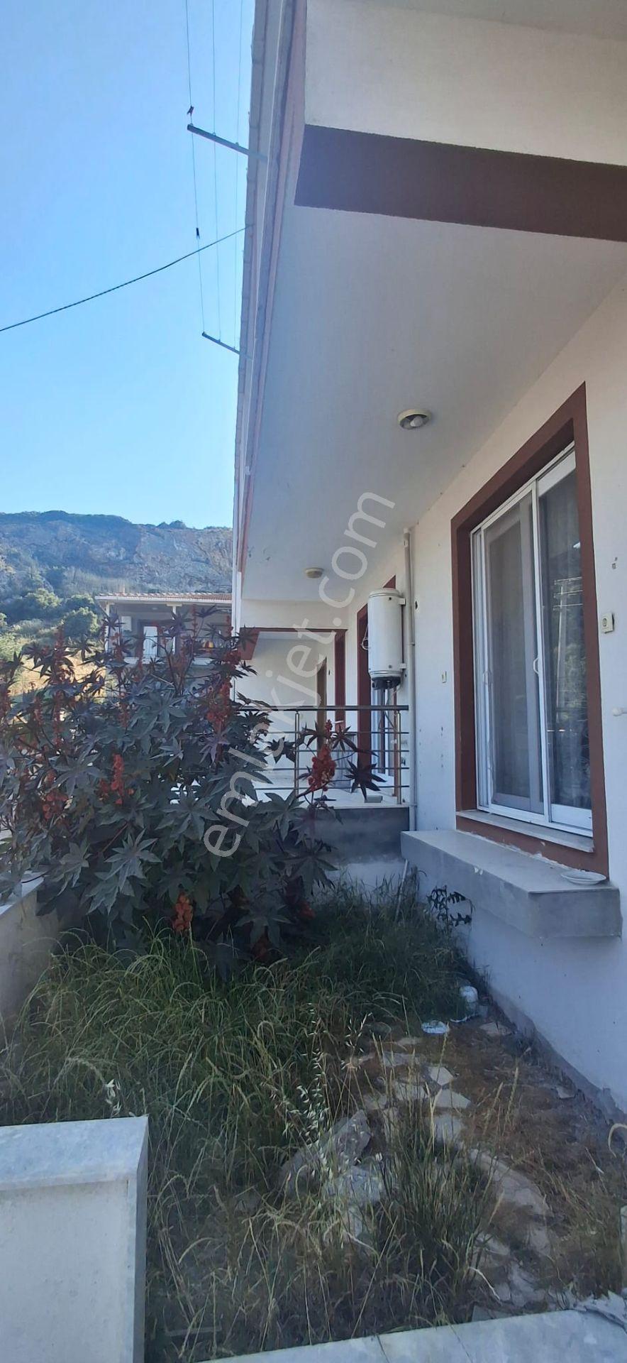 Burak Emlak'tan Yenibağrası Mahallesinde Satılık 2+1 Daire 3.650.000 Tl - Görsel 21