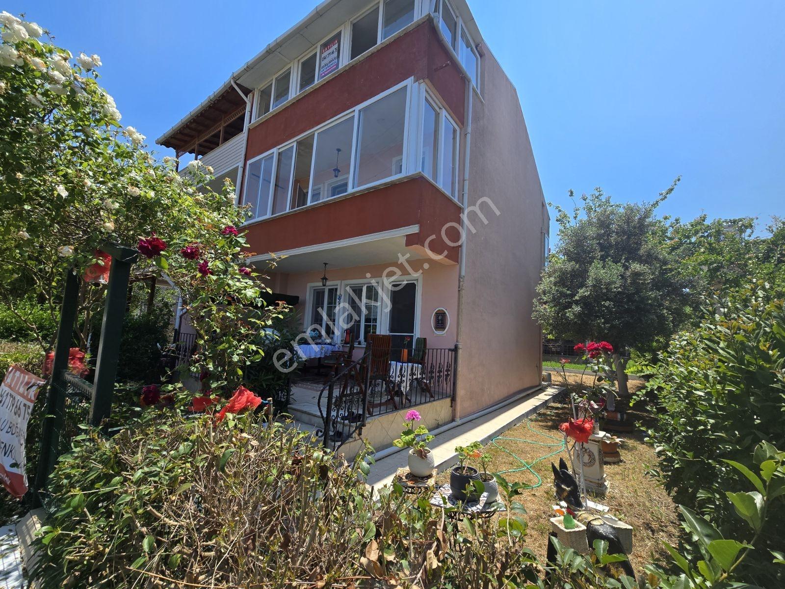Site İçerisinde Satılık Yazlık - Görsel 14