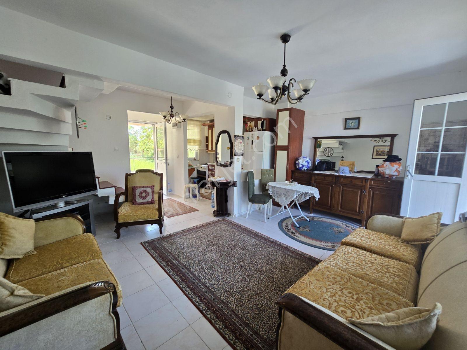 Site İçerisinde Satılık Yazlık - Görsel 9