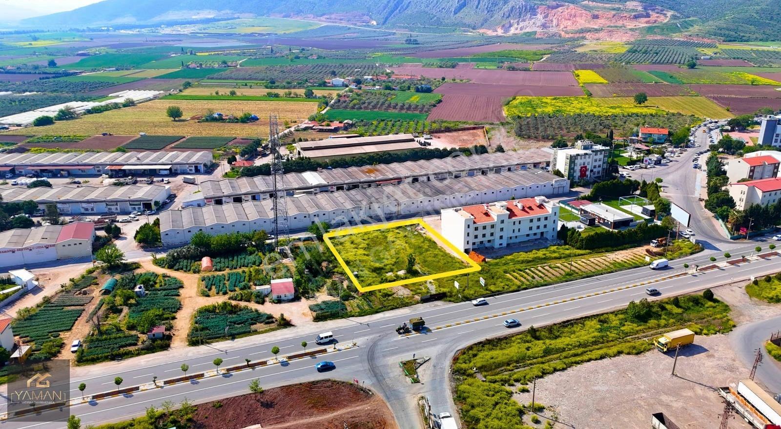 İzmir İstanbul Anayolu Üzeri 2.192 M² Satılık Ticari Arsa - Görsel 10