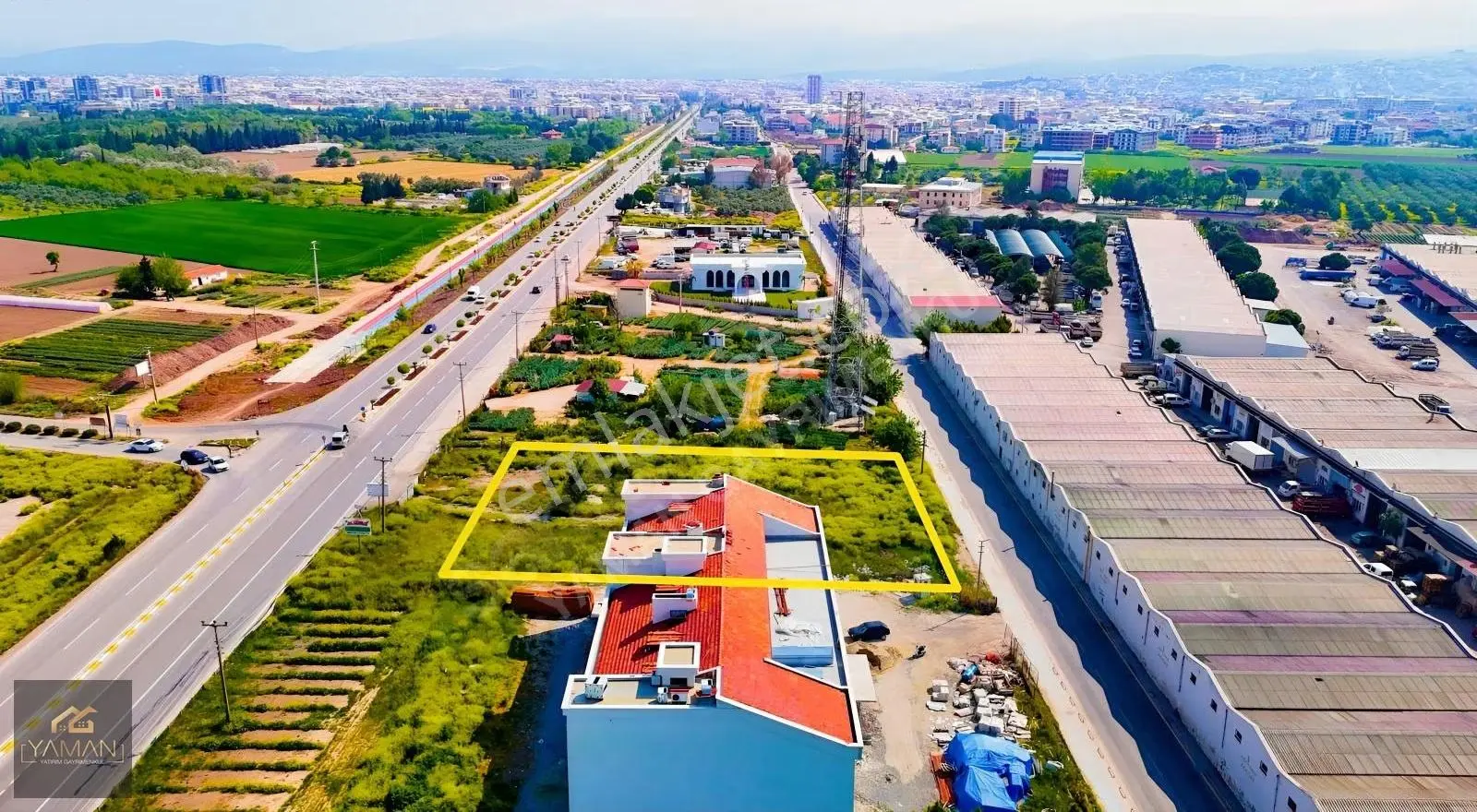 İzmir İstanbul Anayolu Üzeri 2.192 M² Satılık Ticari Arsa - Görsel 2