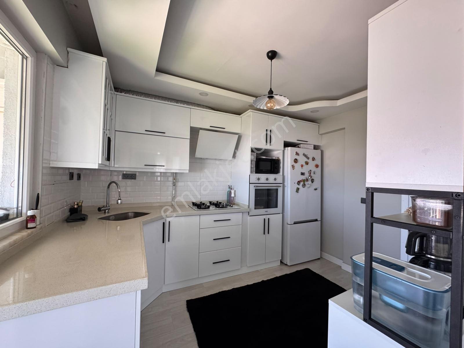 Remax Parla Deniz Manzaralı Merkezi Konumda İçi Sıfır 3+1 Daire - Görsel 7