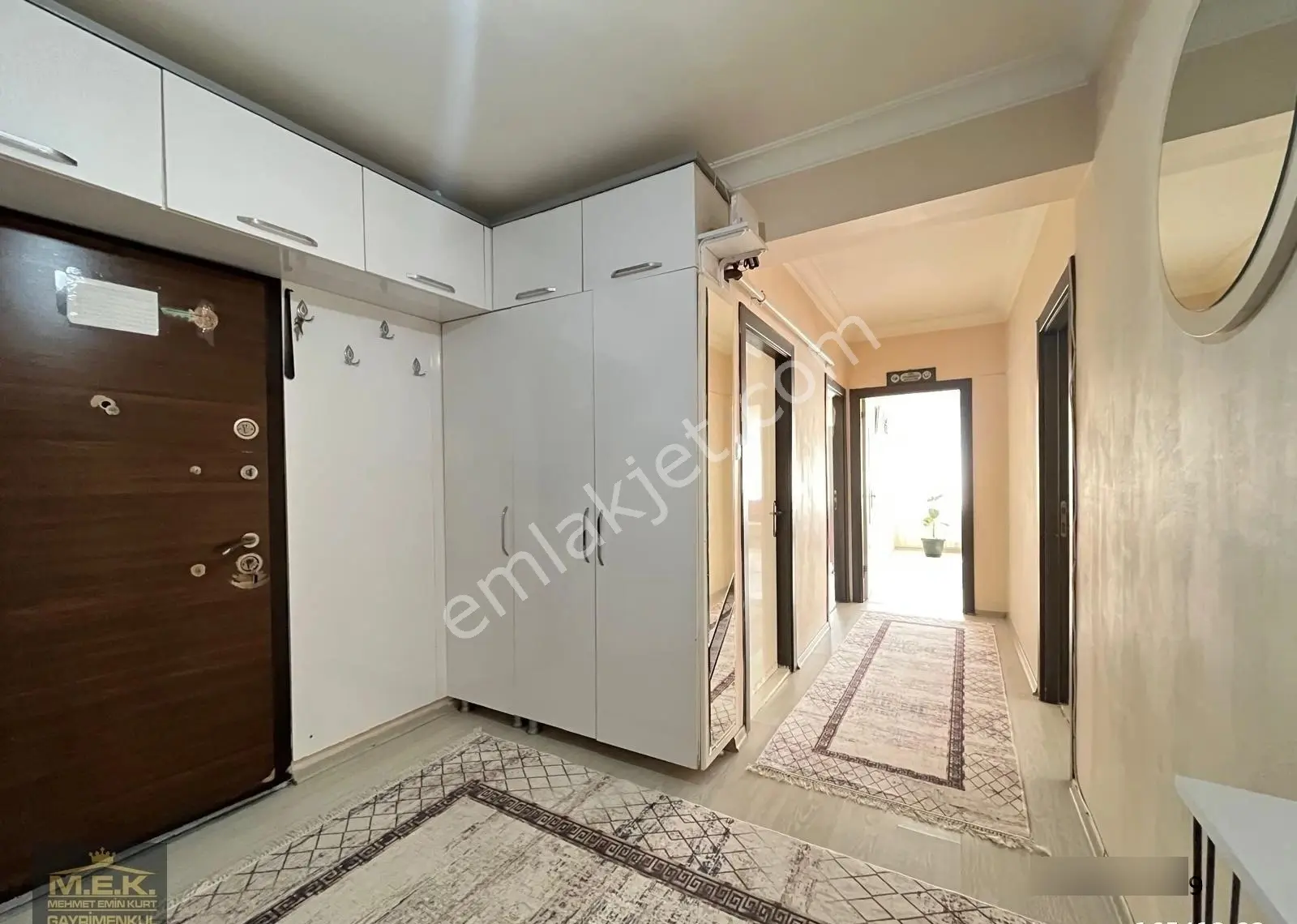 Kanuni Mahallesinde Geniş M2'li Cepheleri Açık 4+1 Daire - Görsel 28
