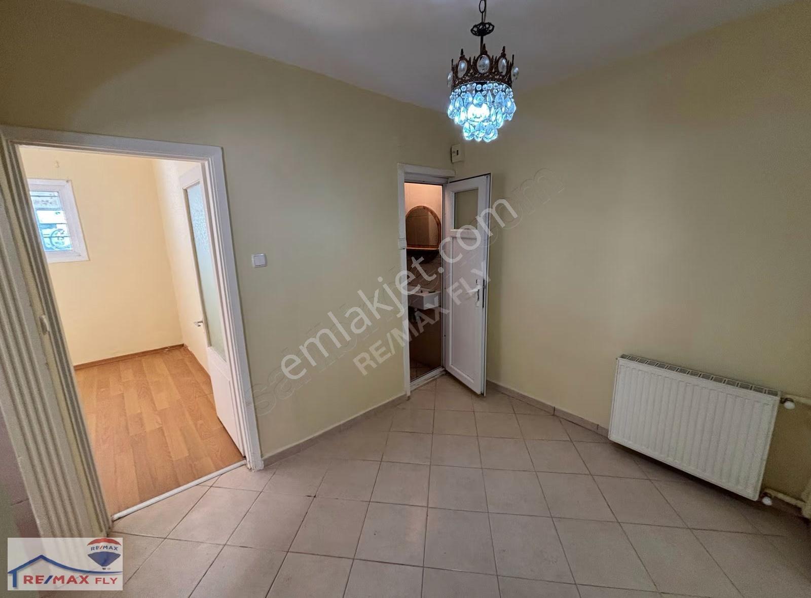 Yeniköy'de 1+1 Kiralık Daire - Görsel 8