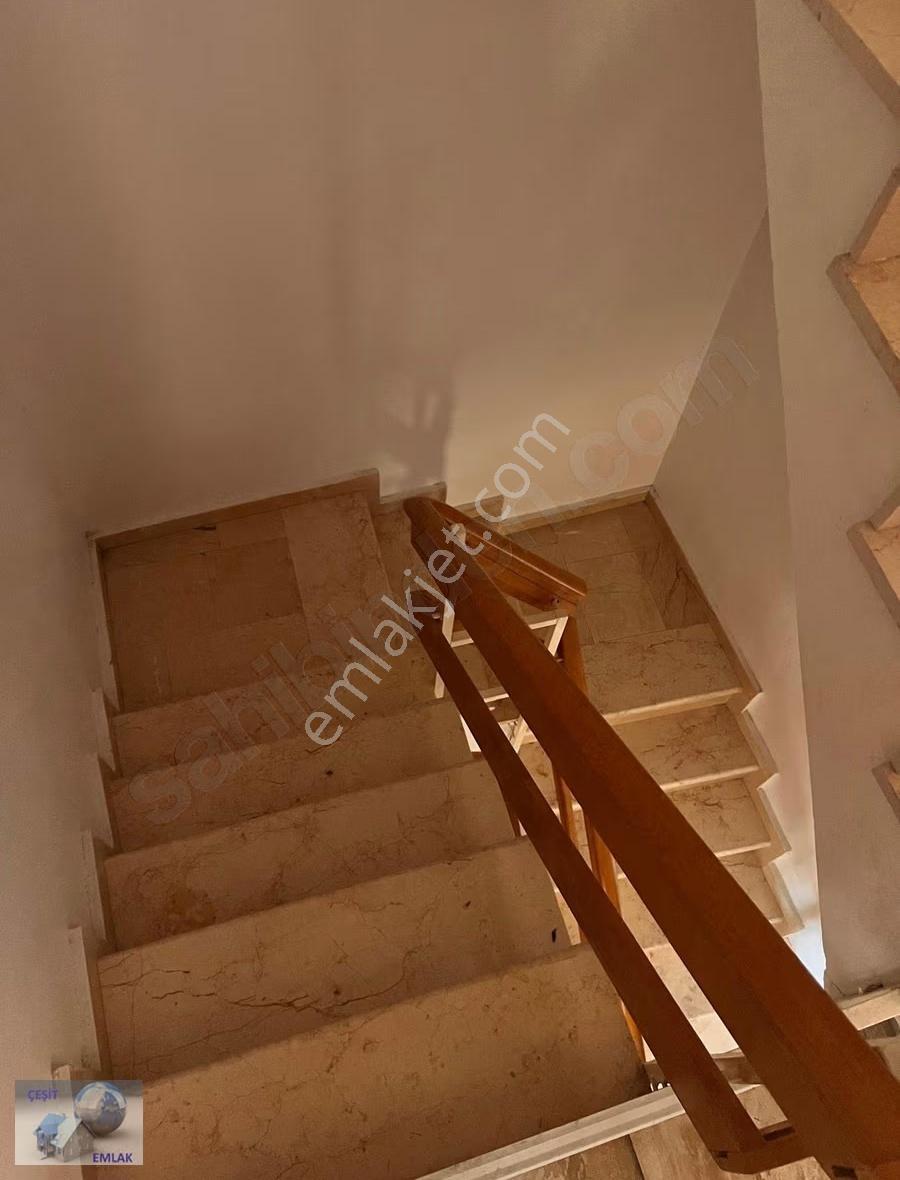 Çeşit Emlak Gürpınar Da 7+2 Süper Manzaralı Satılık Villa - Görsel 32