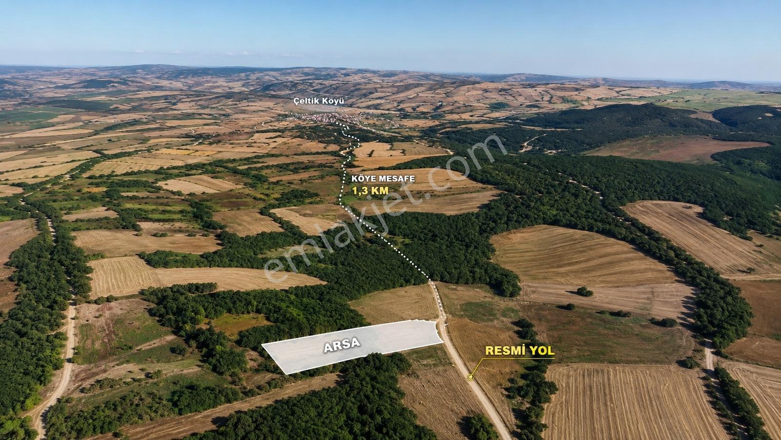 716 M² Resmi Yola Cepheli - Elektriğe Suya Ve Köye Yakın Arazi