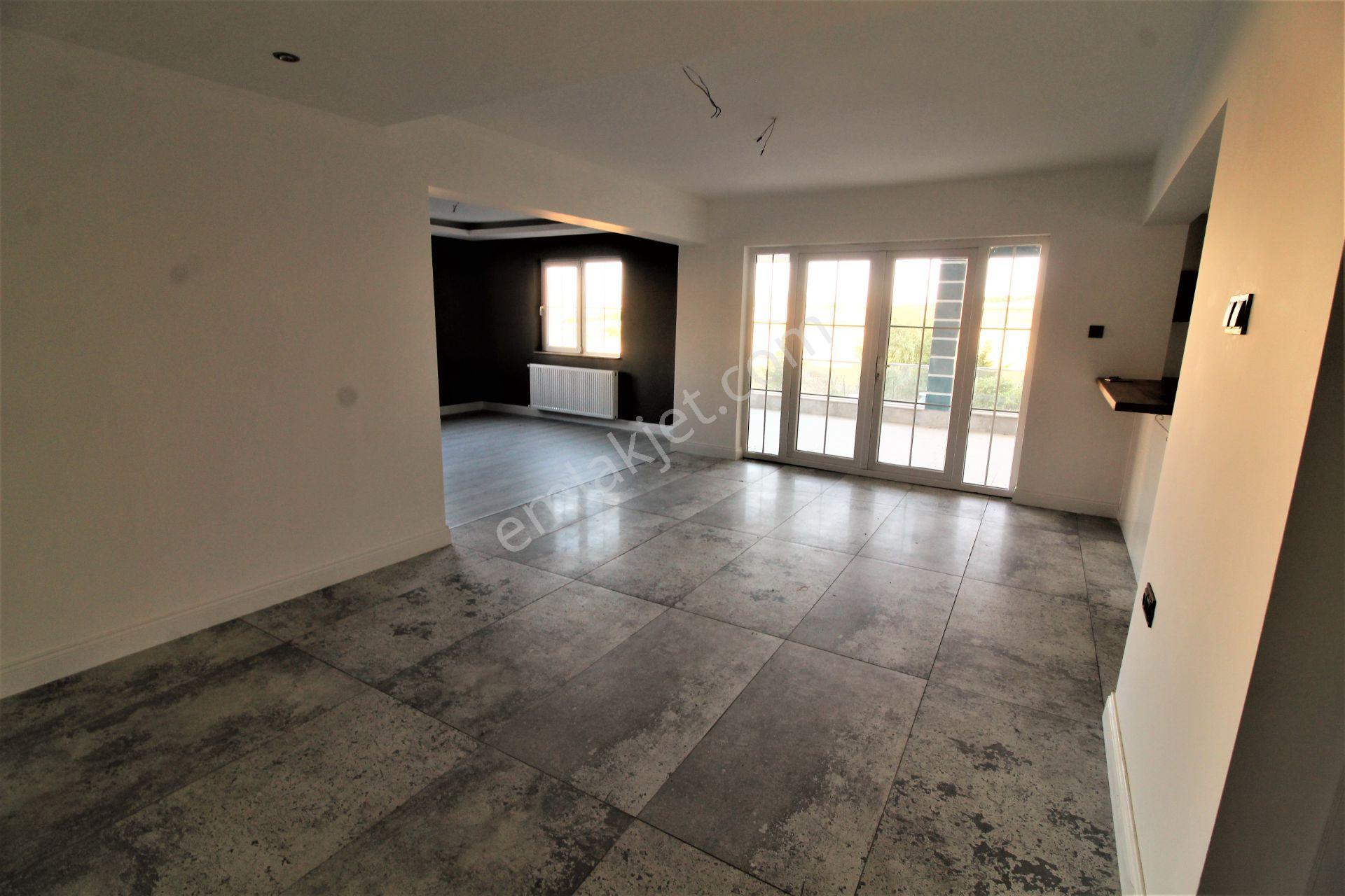 Alacaatlı Özlükent Villaları'nda Bağımsız, Satılık Villa - Görsel 25