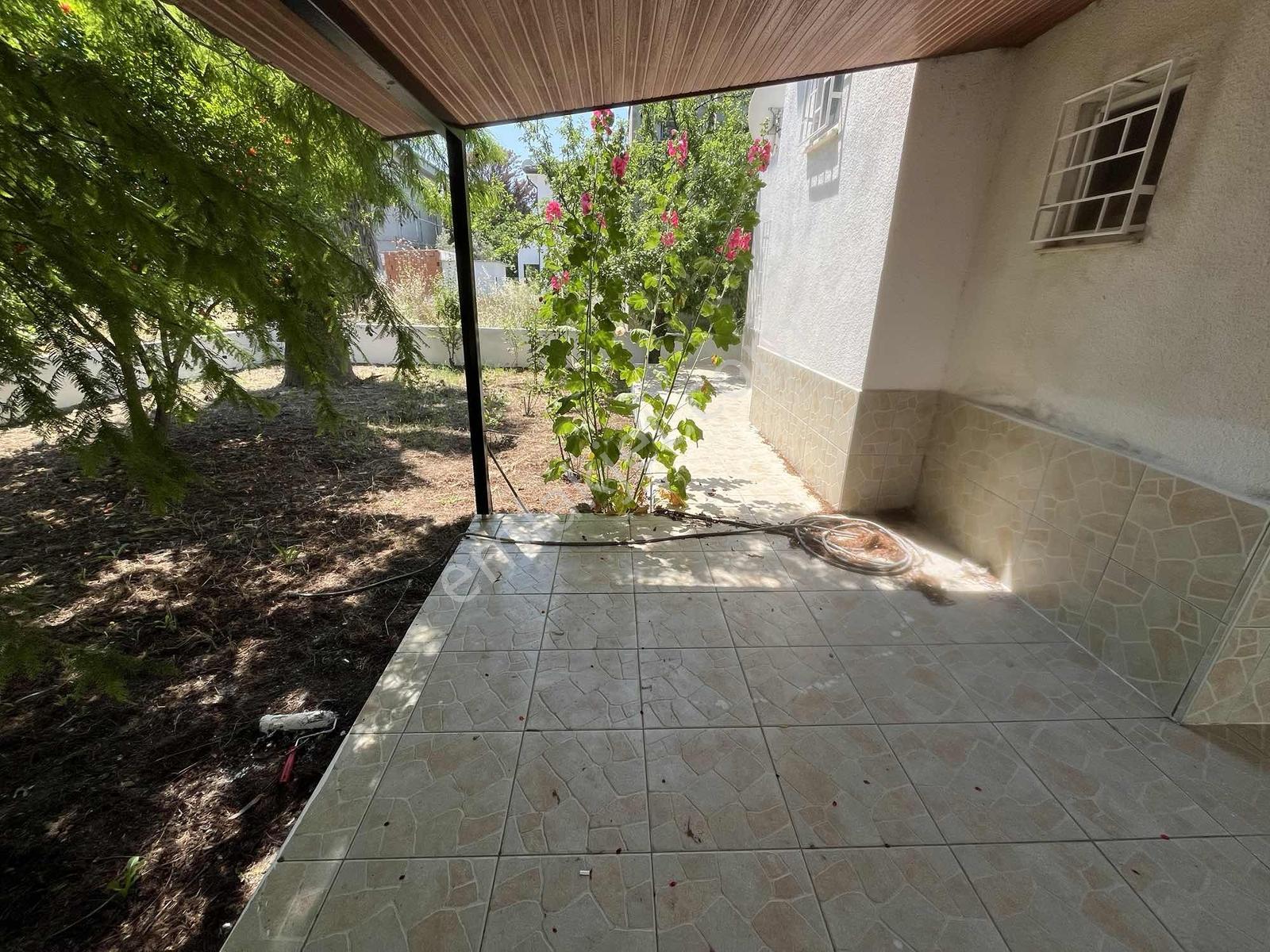 Dağlı Gayrimenkulden|geniş~ Bahçeli|müstakil|3+1|villa! - Görsel 24