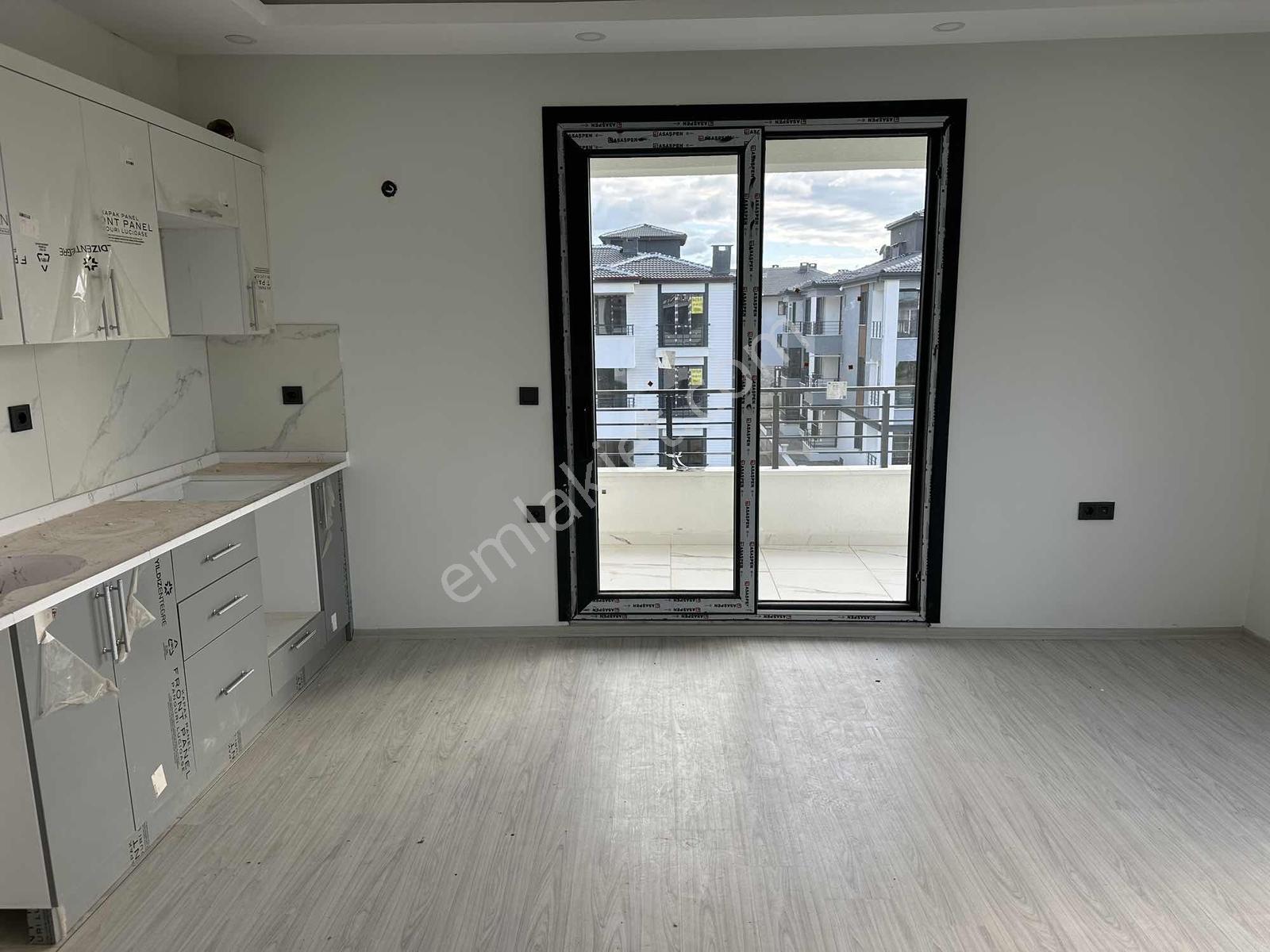 Merkezde Kiralık Manzaralı Lüx Kaliteli Sıfır 1+1 Tertemiz Daire - Görsel 17