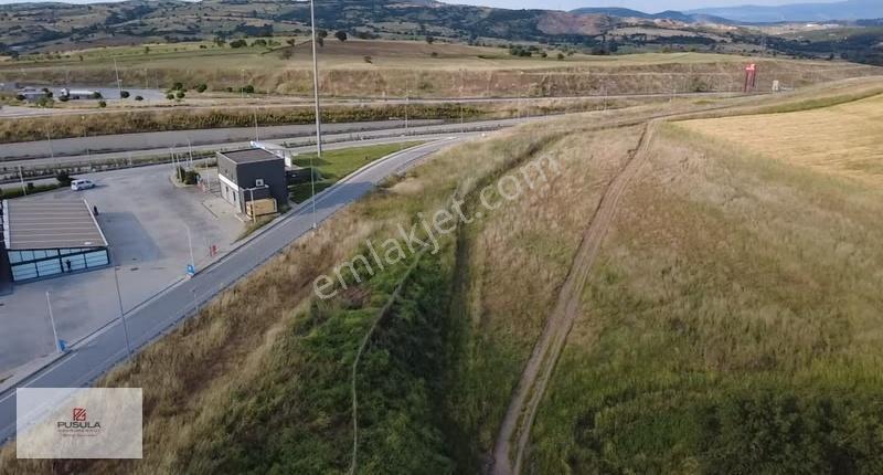 İzmir Yolu Üzeri Benzinlik Arkası 10500 M2 Kare Arazi - Görsel 5