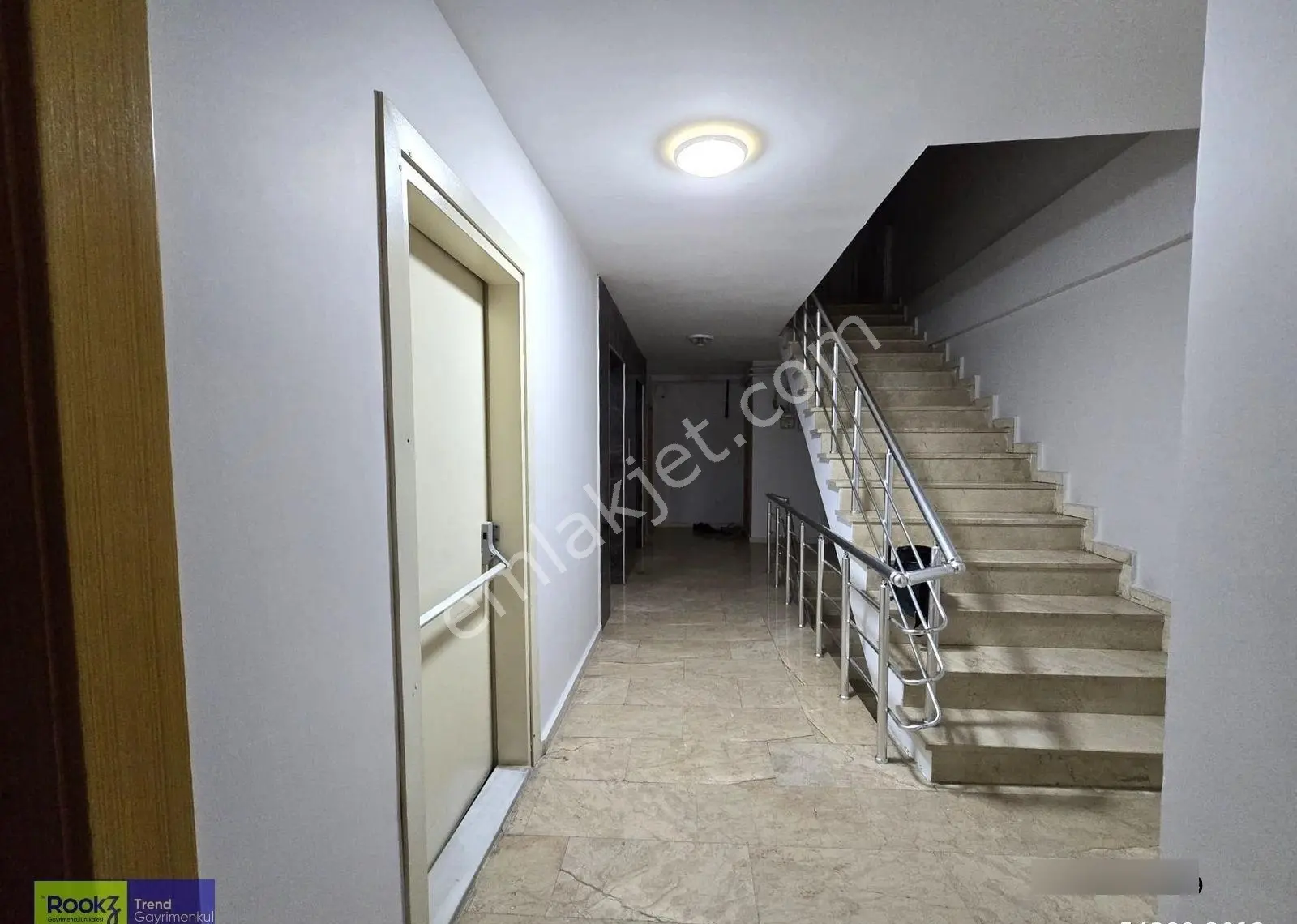 Çekmeköy Metroya Yakın, Otoparklı Ferah 2+1 Satılık Daire - Görsel 32
