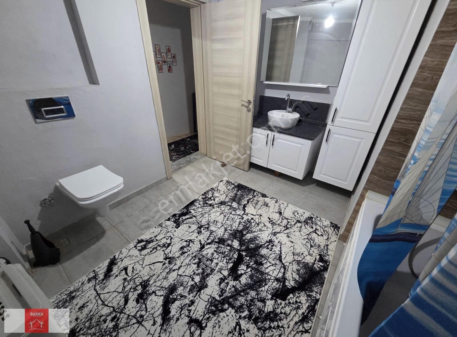 Bornova Lüx Eşyalı 2+1 Doğalgaz Ve Klimalı Arakat - Görsel 15