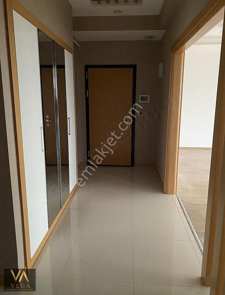 Güzelyurt'ta 3+1 Site İçerisinde Kiralık Arakat Daire - Görsel 25