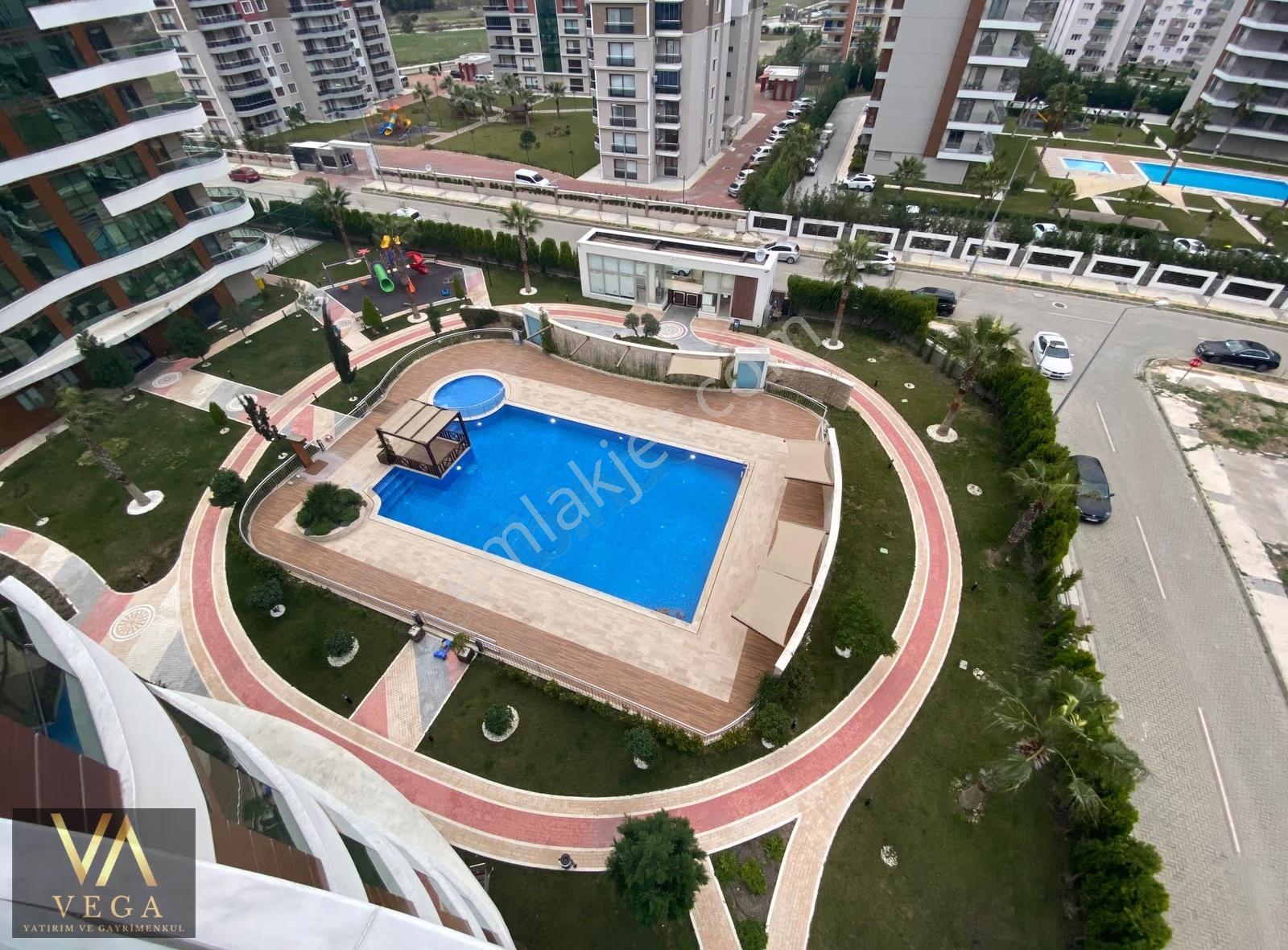 Güzelyurt'ta 3+1 Site İçerisinde Kiralık Arakat Daire