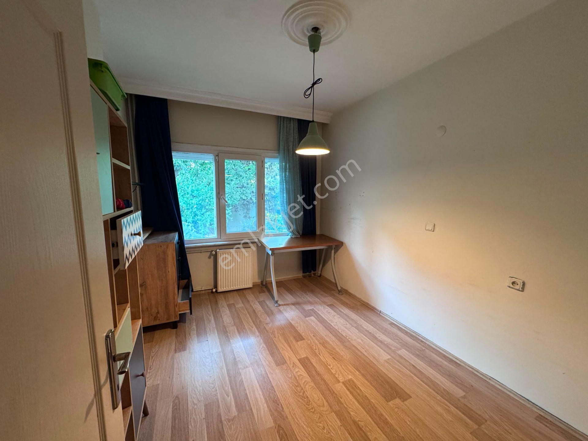 Merdivenköy Oray Sitesinde Satılık 2+1 Balkonlu Daire - Görsel 8