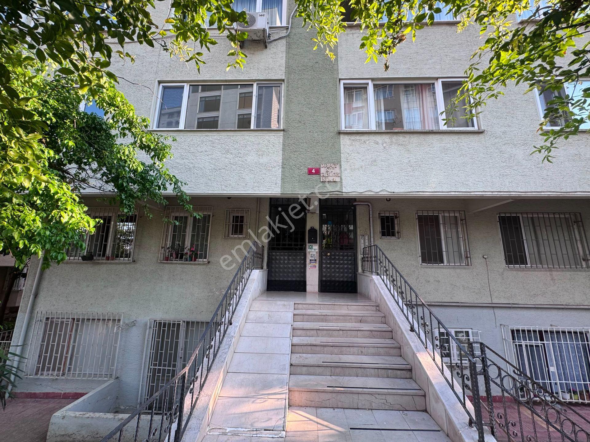 Merdivenköy Oray Sitesinde Satılık 2+1 Balkonlu Daire - Görsel 23