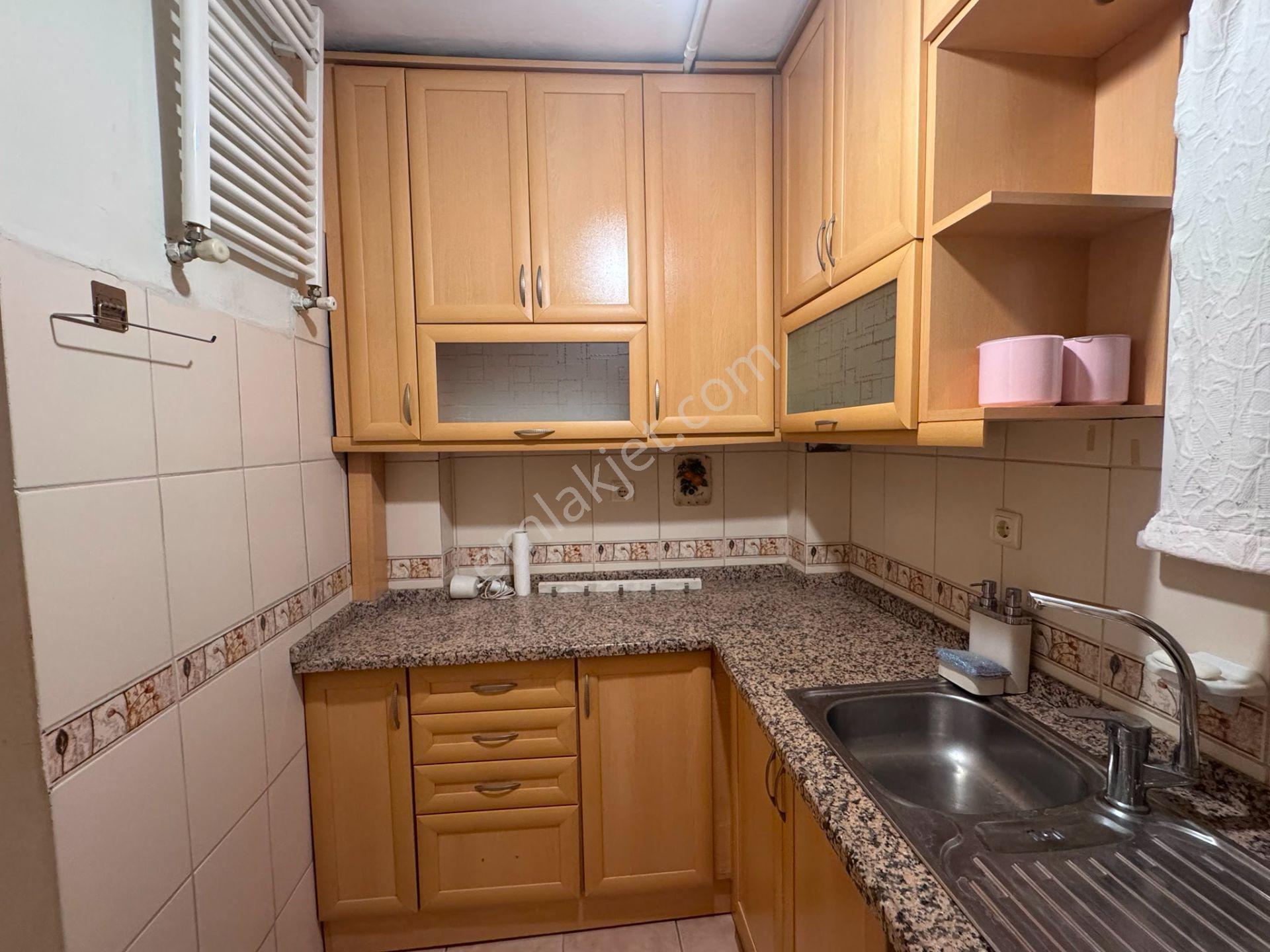 Merdivenköy Oray Sitesinde Satılık 2+1 Balkonlu Daire - Görsel 10