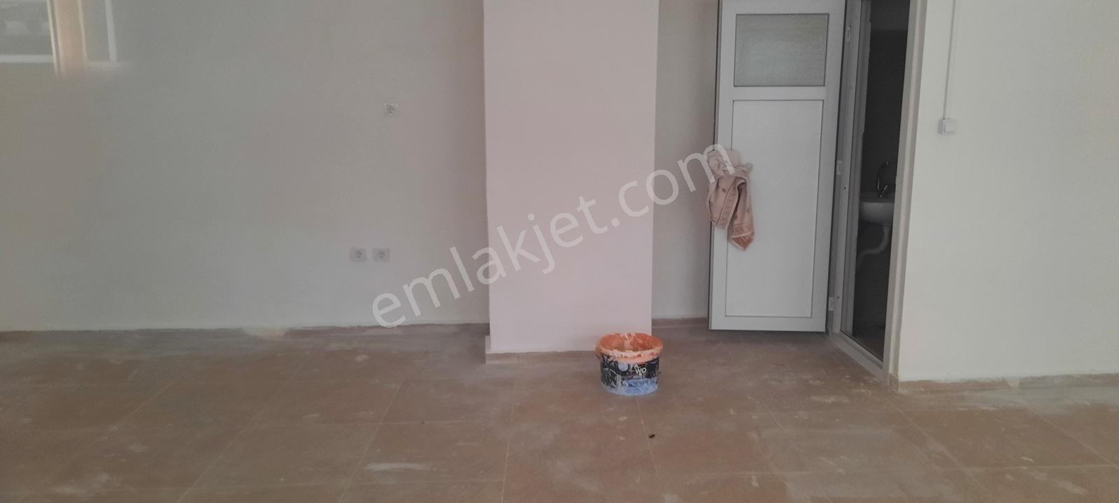 Bozyaka Hastanesi Giriş Kapısı Karşında Cad.ye 10m. Bacalıdükan - Görsel 8