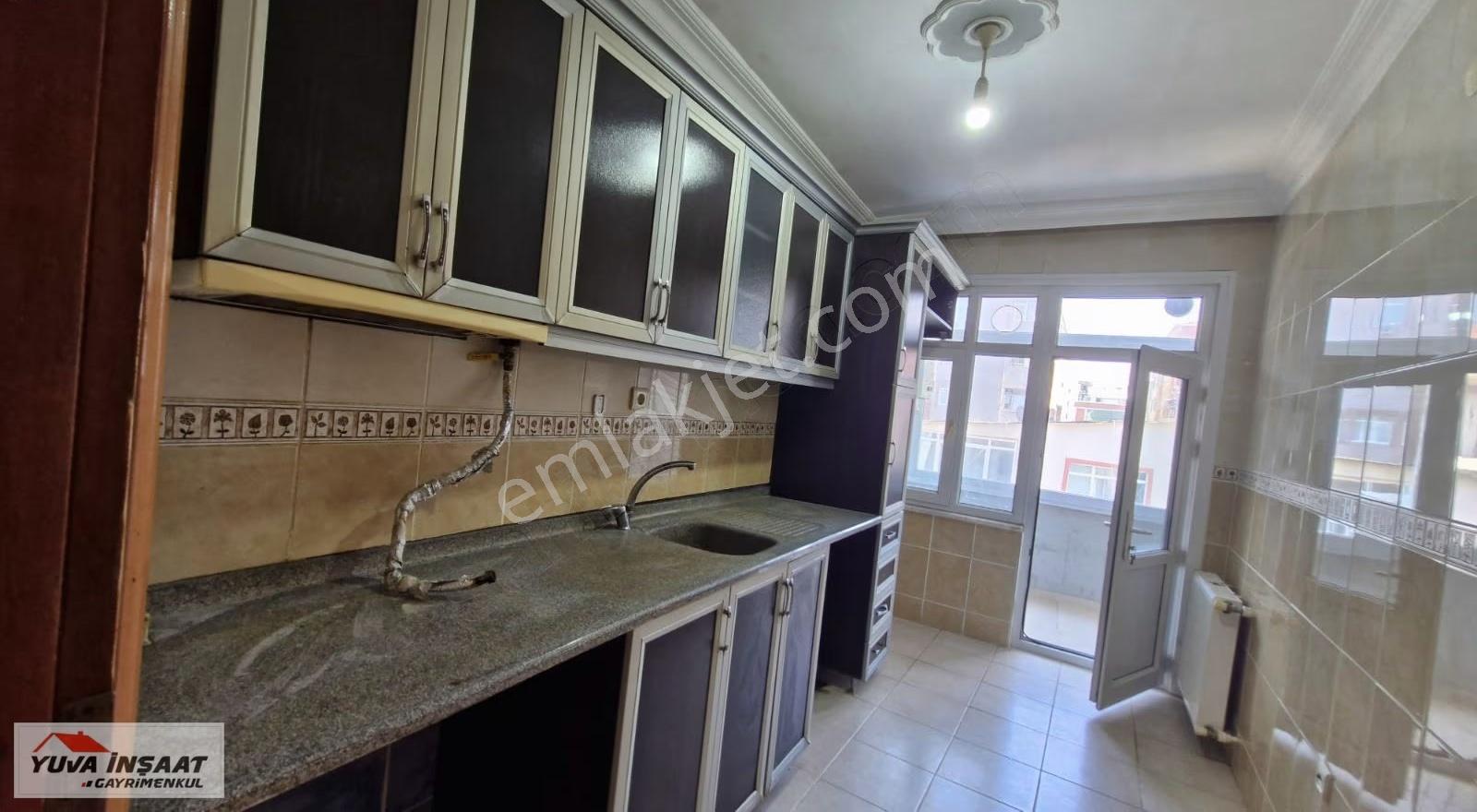 Darıca Kazım Karabekir Mah Akminare Yanı 2+1 120 M2 3 Kat