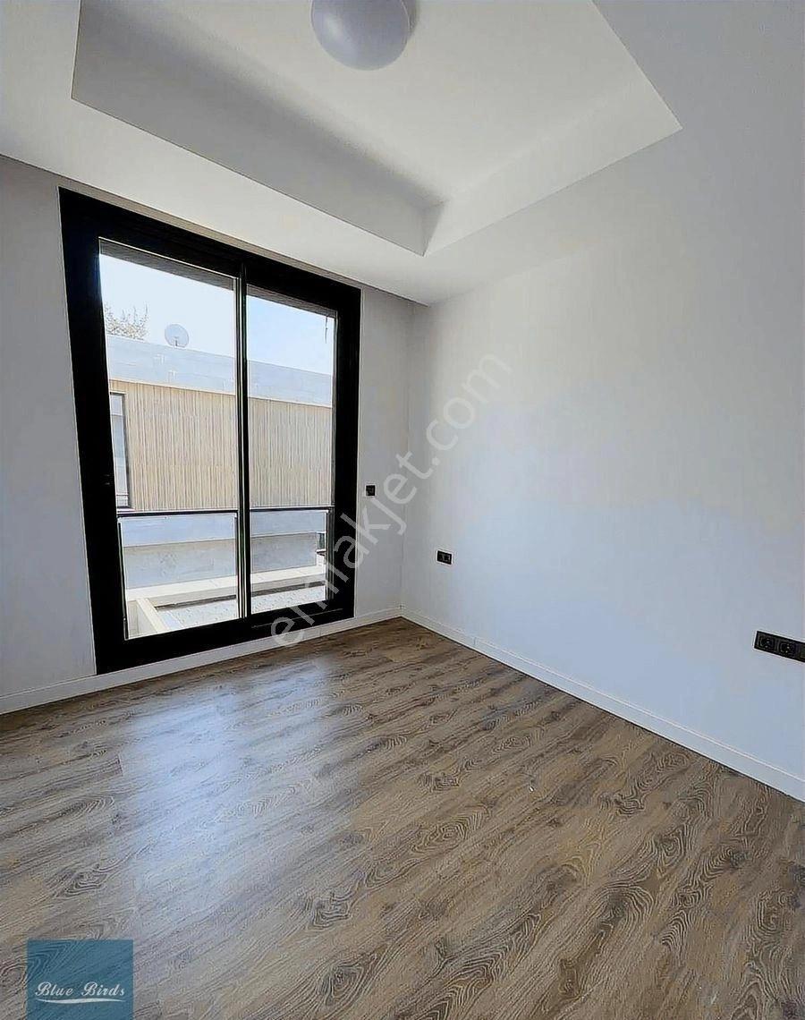 Kuşadası Avm Bölgesi Kiralık Tek Müstakil Villa - Görsel 30