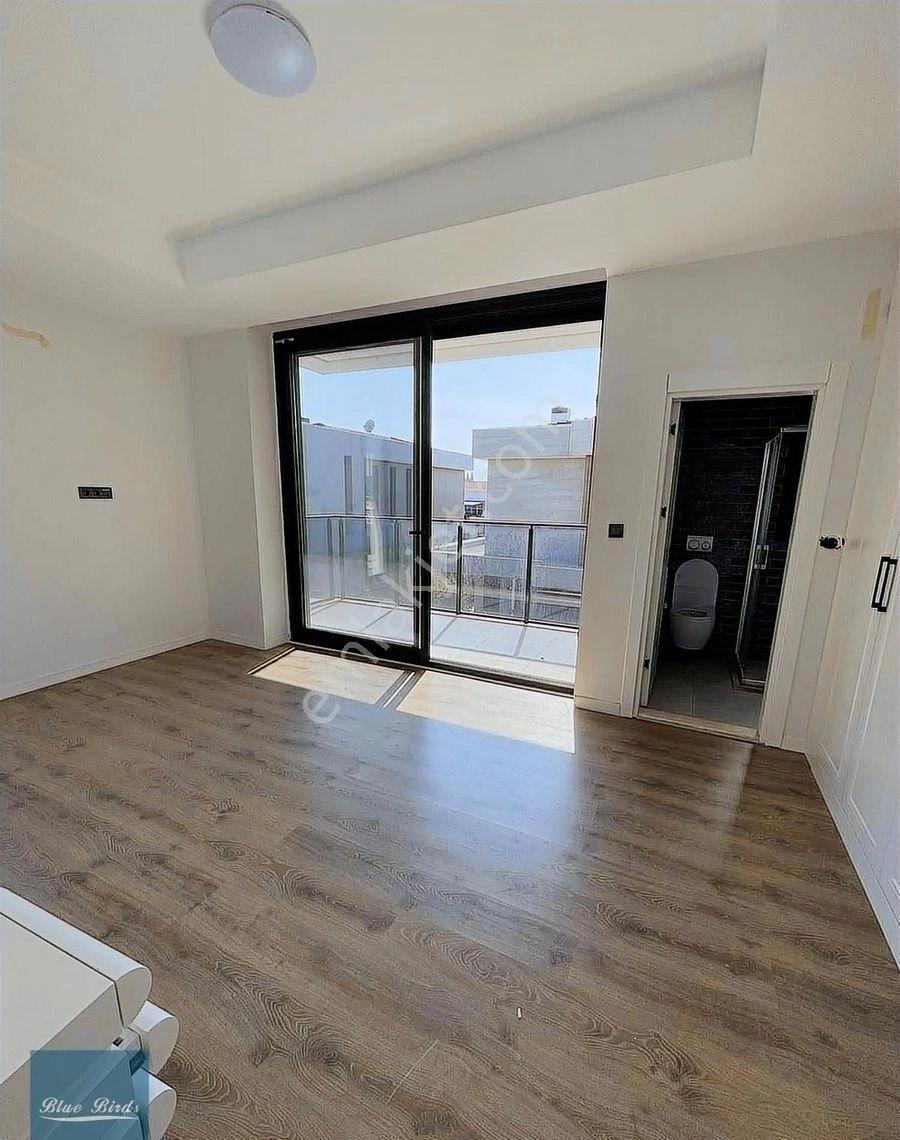 Kuşadası Avm Bölgesi Kiralık Tek Müstakil Villa - Görsel 25