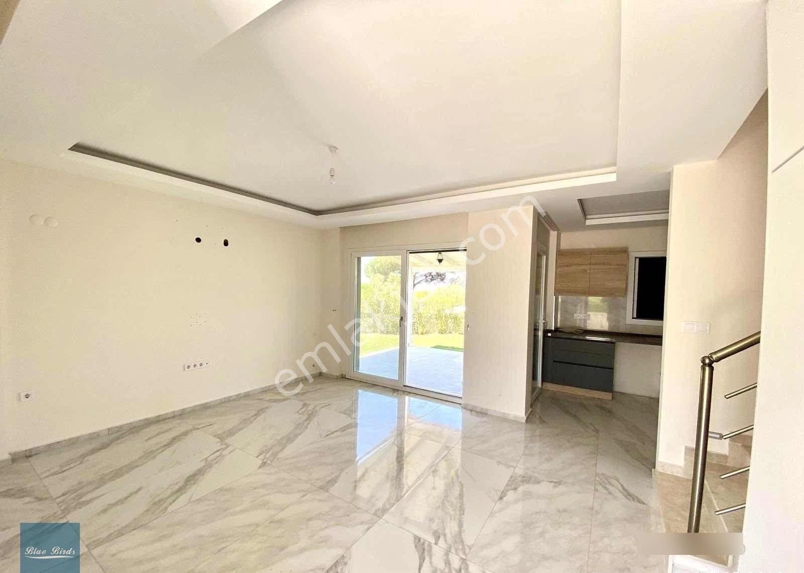 Butik Site İçinde 3+1 Sıfır Villa - Görsel 14