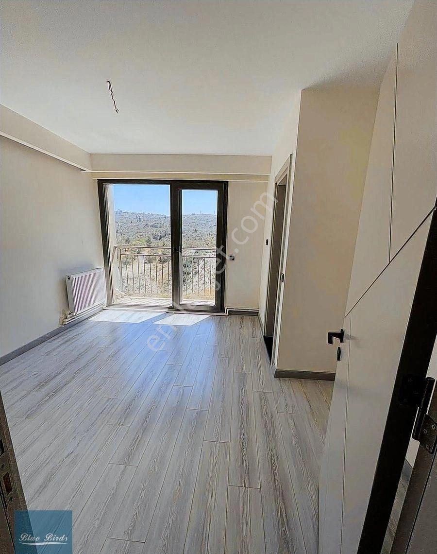 Kuşadası'nda Deniz Manzaralı 3+1 Daire - Görsel 18