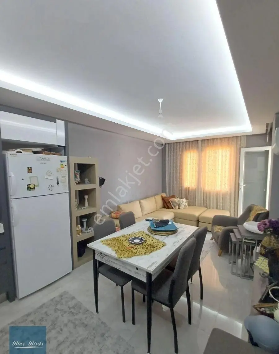 Kusadası Carsı Merkez Full Esyalı Arakat Daire. - Görsel 4