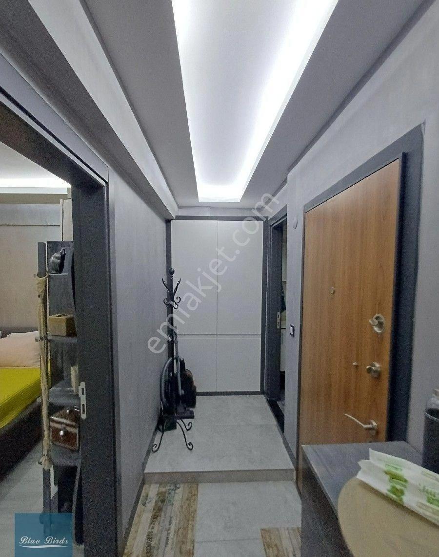 Kuşadası Carşı Merkez Full Eşyalı 1+1 Arakat Daire - Görsel 18
