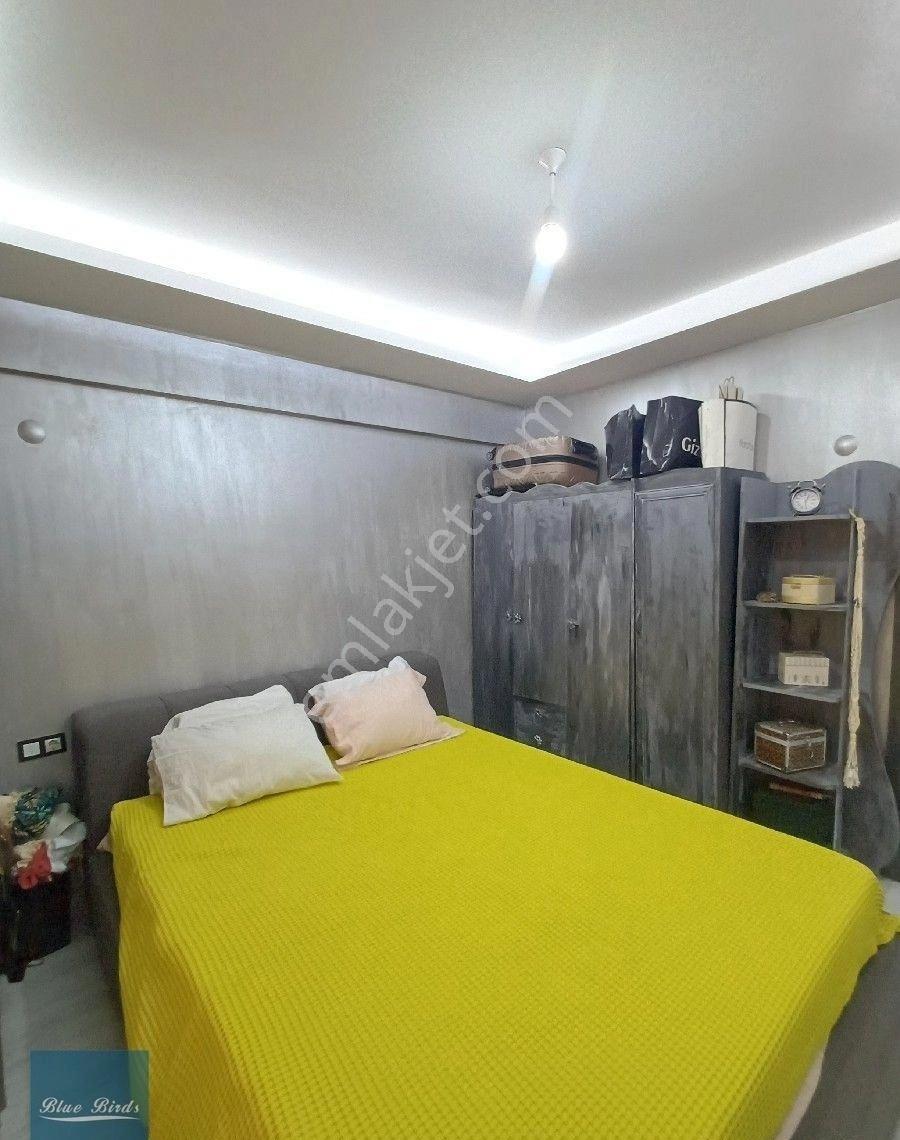 Kuşadası Carşı Merkez Full Eşyalı 1+1 Arakat Daire - Görsel 14