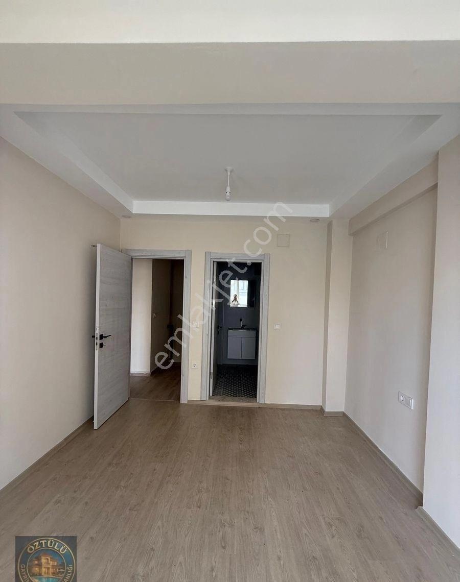 Muğla Dalaman Bezkese Mahallesı Alaçatı Evlerinde Sıf Satılık Bahçe Gırışli Ebeveyn Banyolu 2 + 1 Ev - Görsel 26