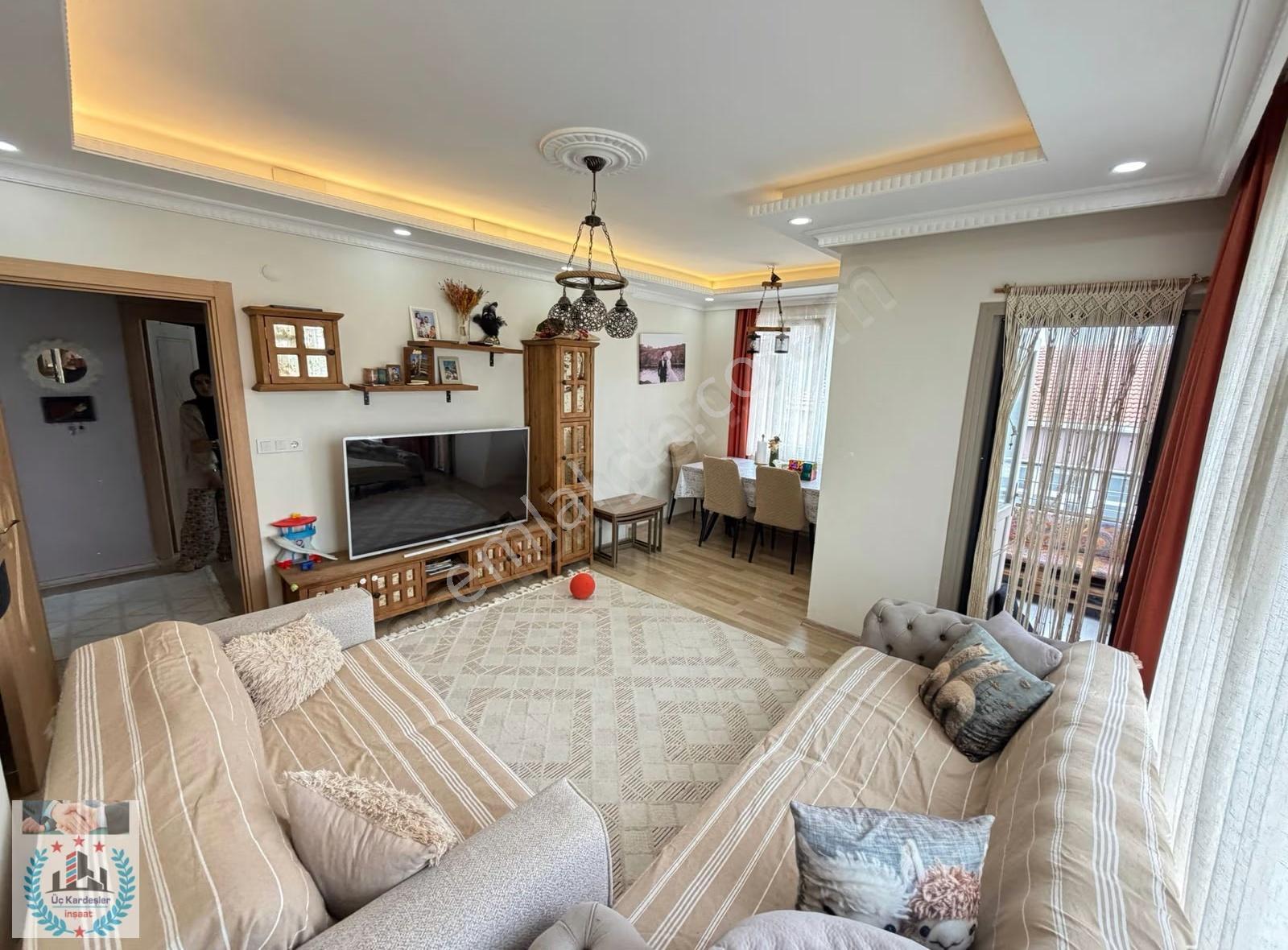 Arnv. Merkez Mh Avlu Avm Dibi 2+1 Asansörlü Lüx Ortakat 100m² - Görsel 8