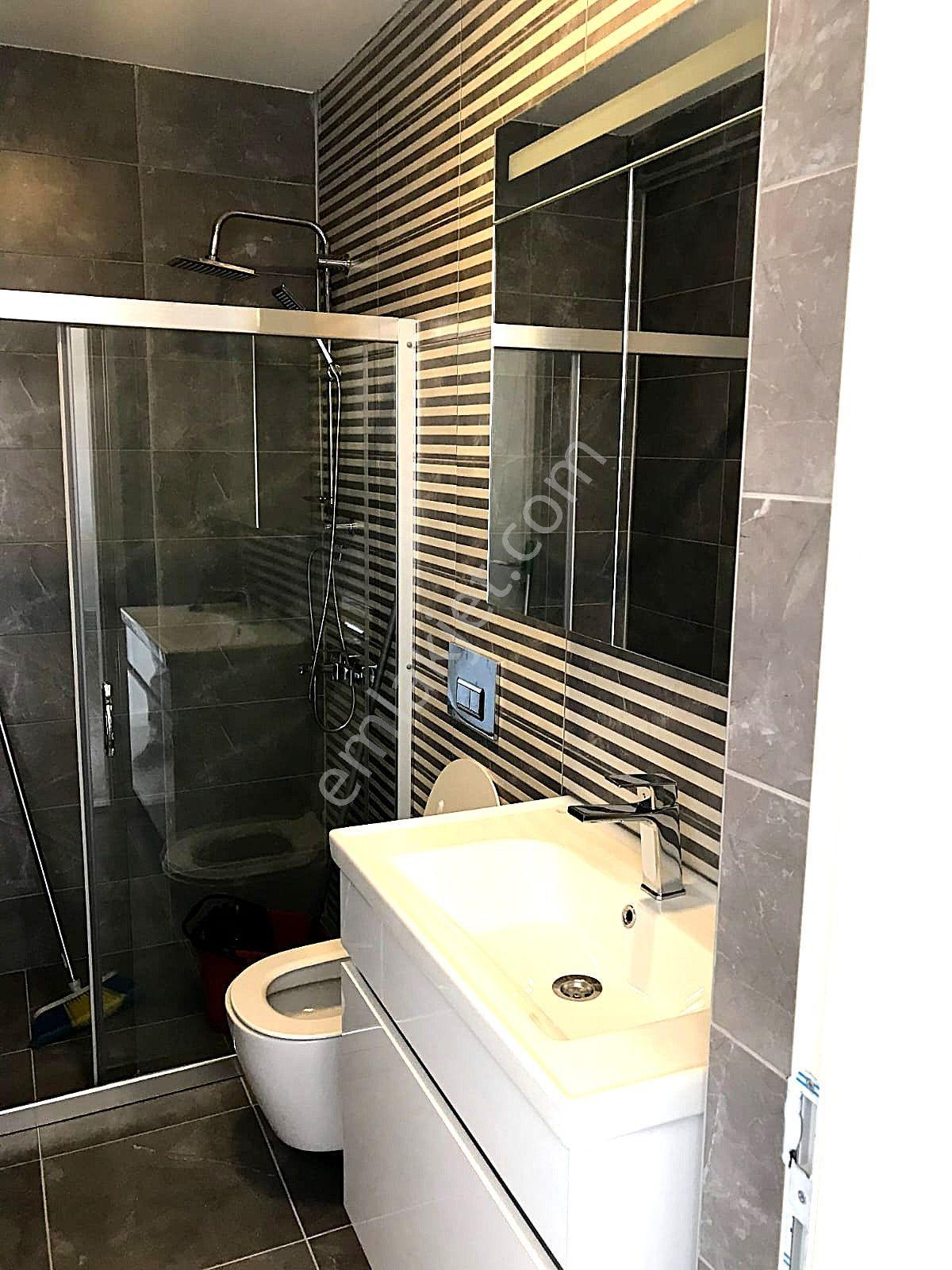 Kuşadası Alp Sahil Evleri'nde Denize 800 Mt. 1+1 Satılık Daire - Görsel 12