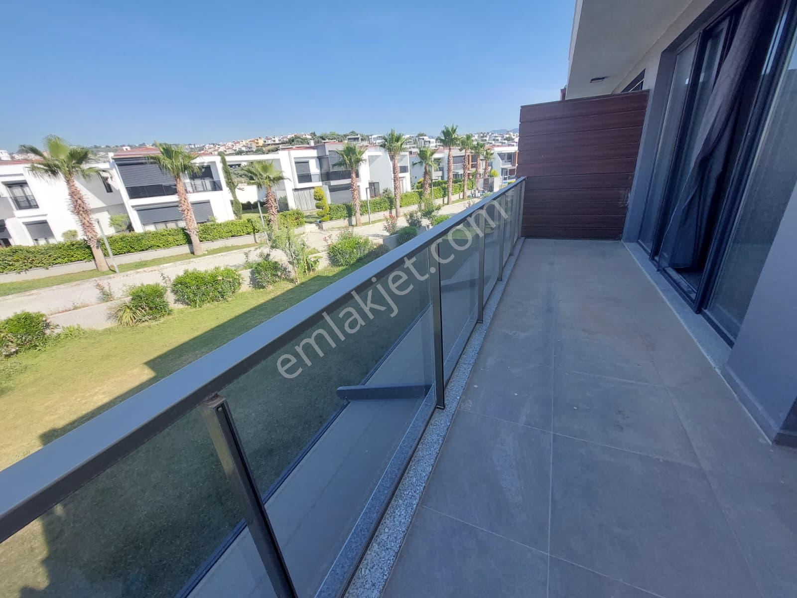 Kuşadası Alp Sahil Evleri'nde Denize 800 Mt. 1+1 Satılık Daire - Görsel 19