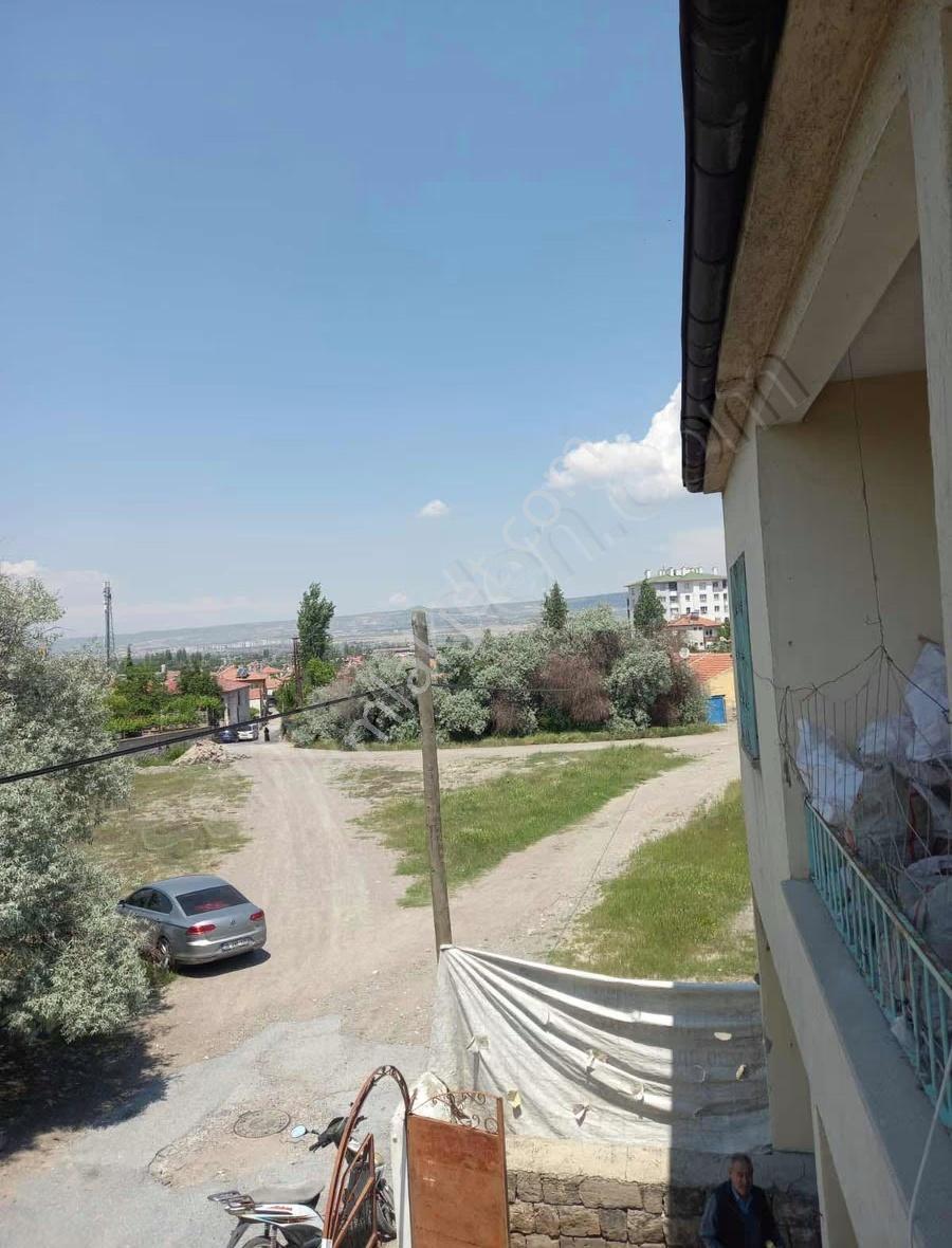 Argıncık Kayabaşı Mah. İki Katlı 250m2 Arsalı - Görsel 2