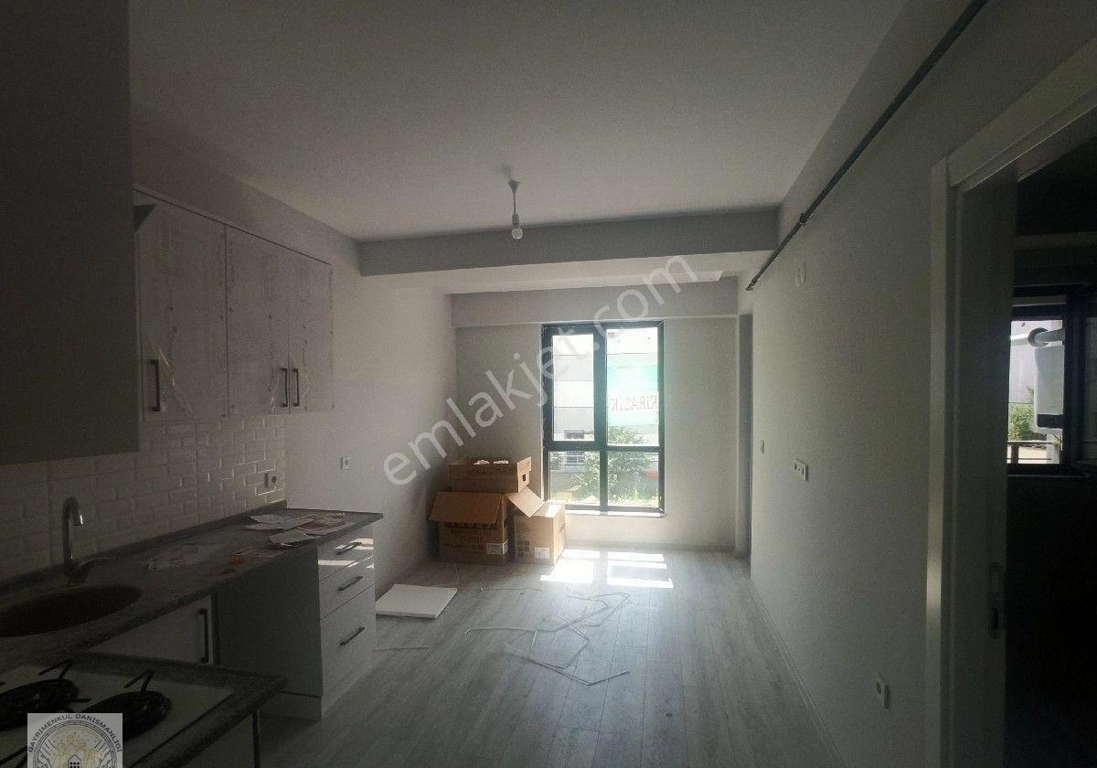 Yuvam Emlaktan Sofular Mah Çiçek Sokakta Kiralık 1+1 Daireler - Görsel 5