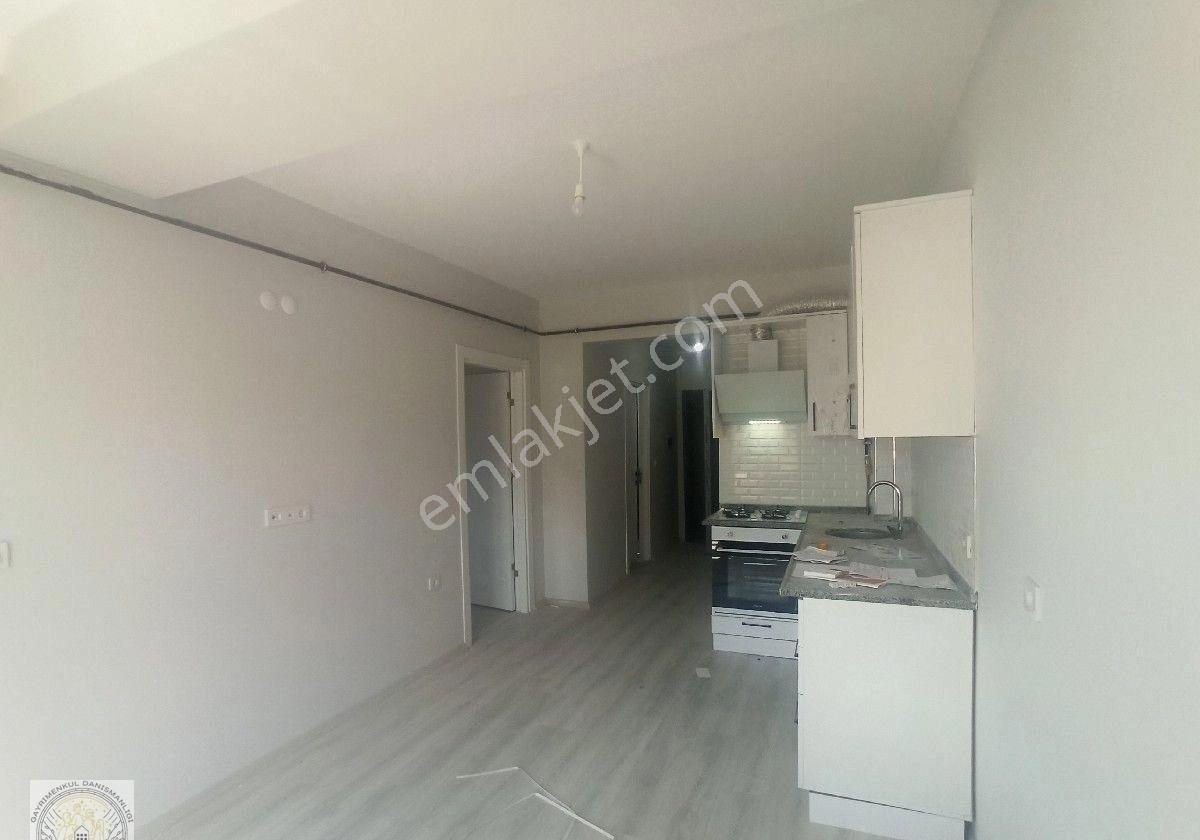 Yuvam Emlaktan Sofular Mah Çiçek Sokakta Kiralık 1+1 Daireler - Görsel 6