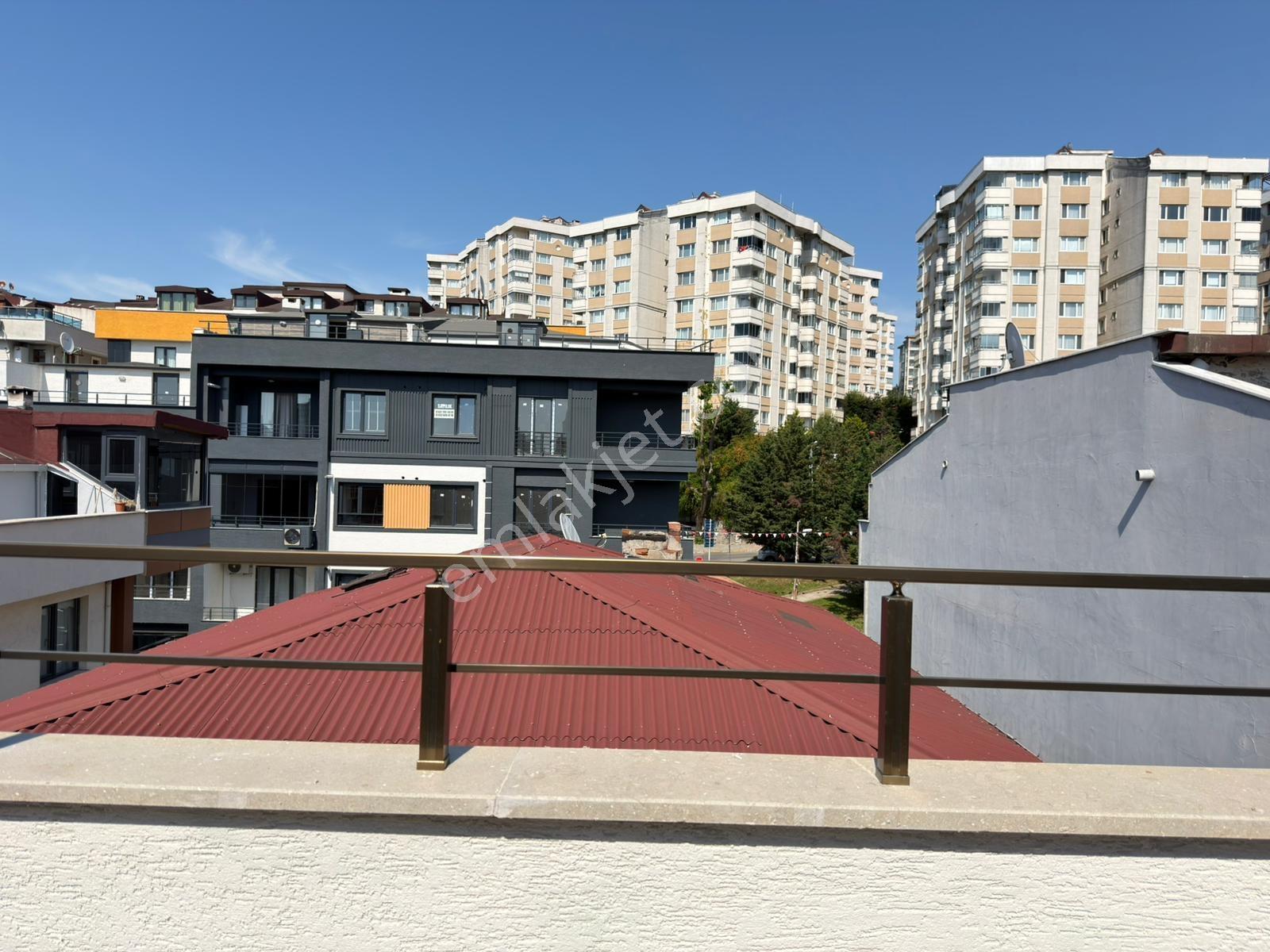 Çekmeköy Kiralık 4+1 Üst Dublex Yerden Isıtmalı Teraslı Daire - Görsel 20