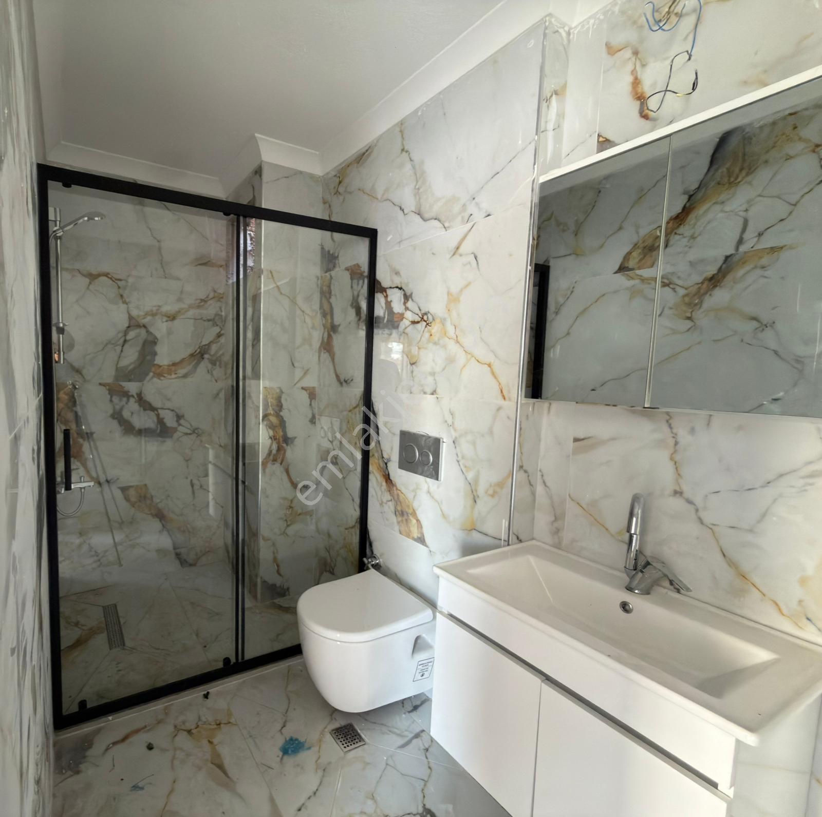 Çekmeköy Kiralık 4+1 Üst Dublex Yerden Isıtmalı Teraslı Daire - Görsel 4
