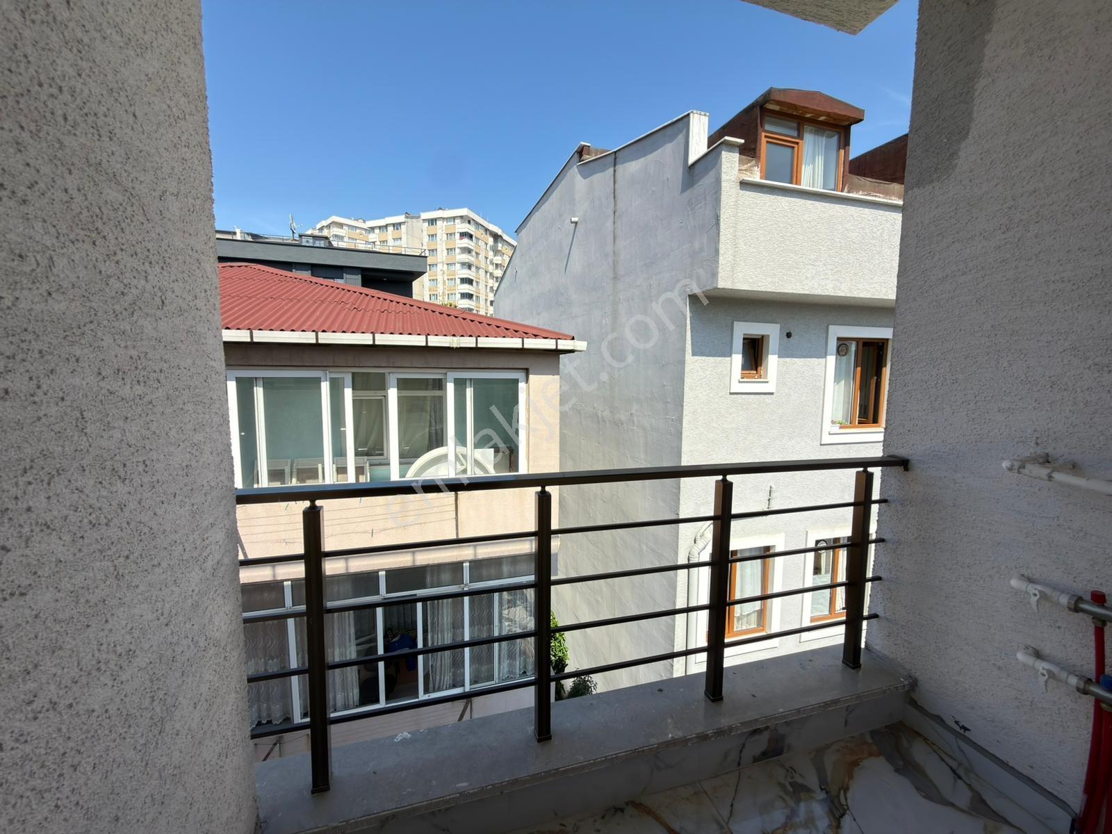 Çekmeköy Kiralık 4+1 Üst Dublex Yerden Isıtmalı Teraslı Daire - Görsel 7