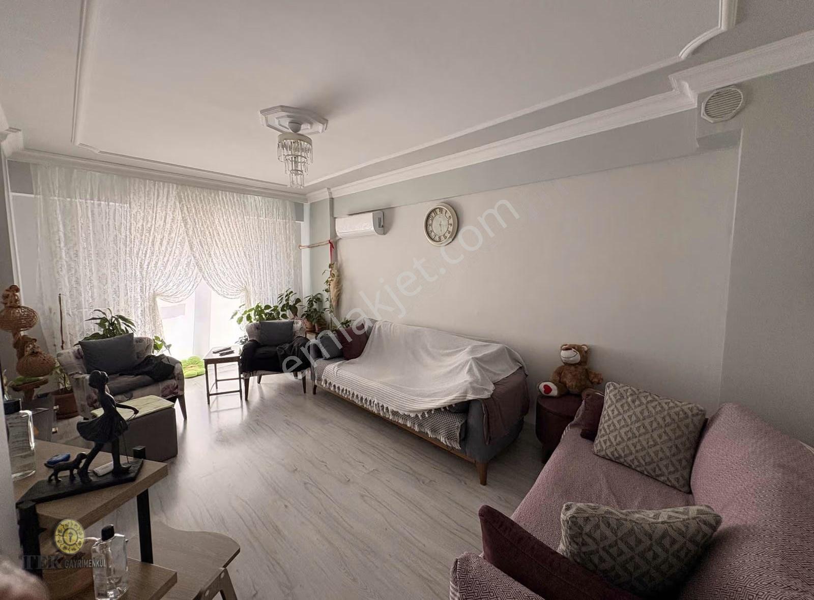 Reşadiye Mah Cumhuriyet Parkına Yakın 3+1 Satılık Daire