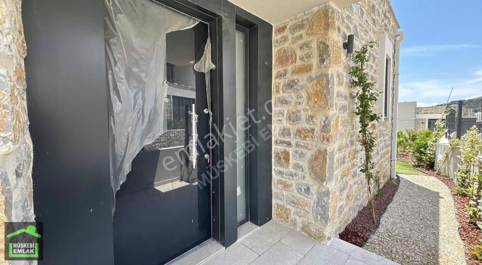 Bodrum/ortakentte Tam Müstakil Kiralık Villa - Görsel 11